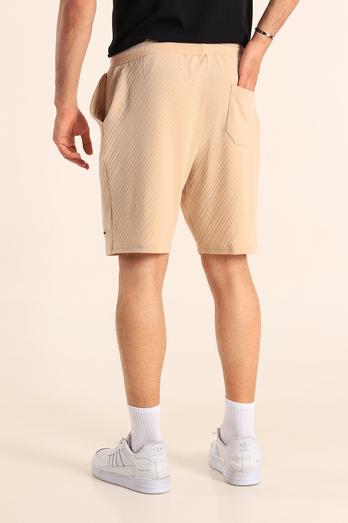 Bej Nakış İşlemeli Dokulu Erkek Şort 186850