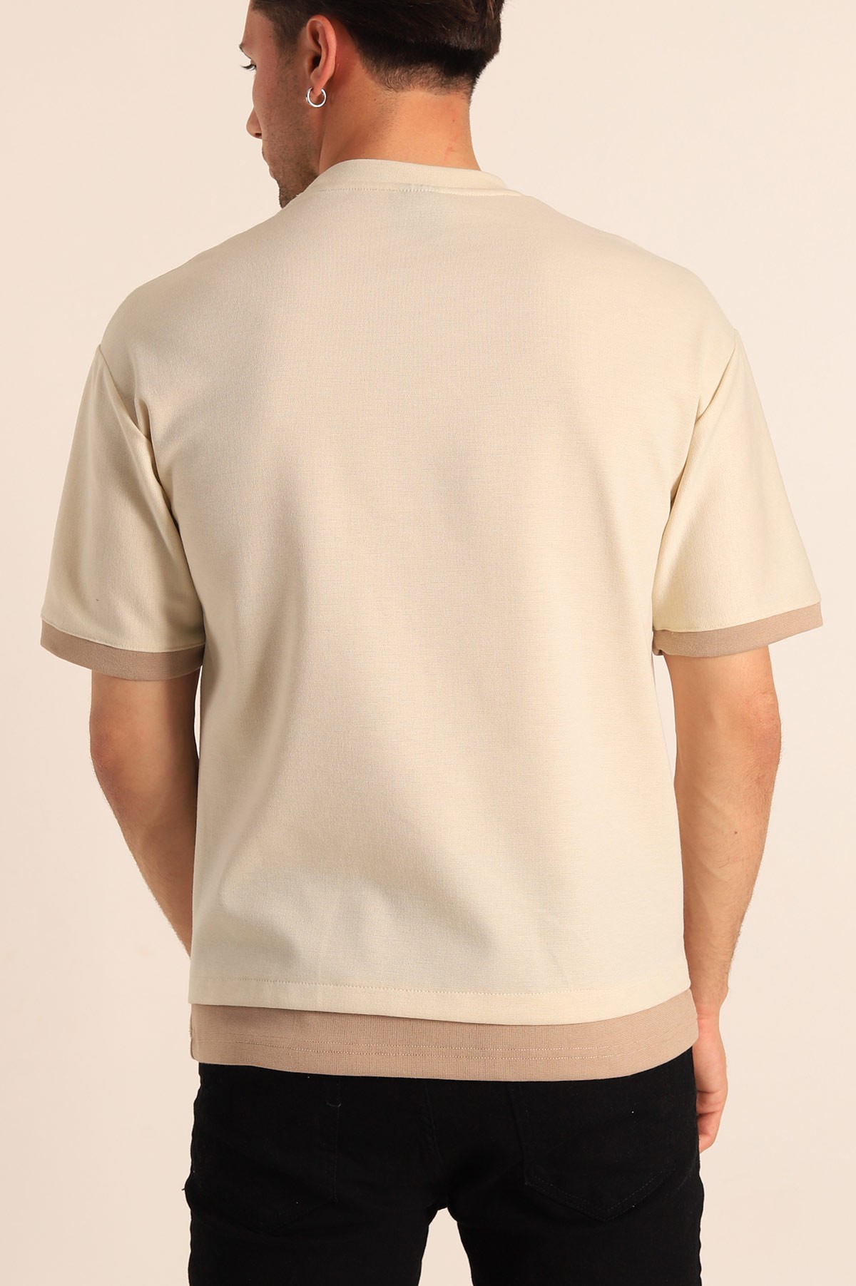 Bej Oversize Çift Renk Cepli Erkek Tişört 181828