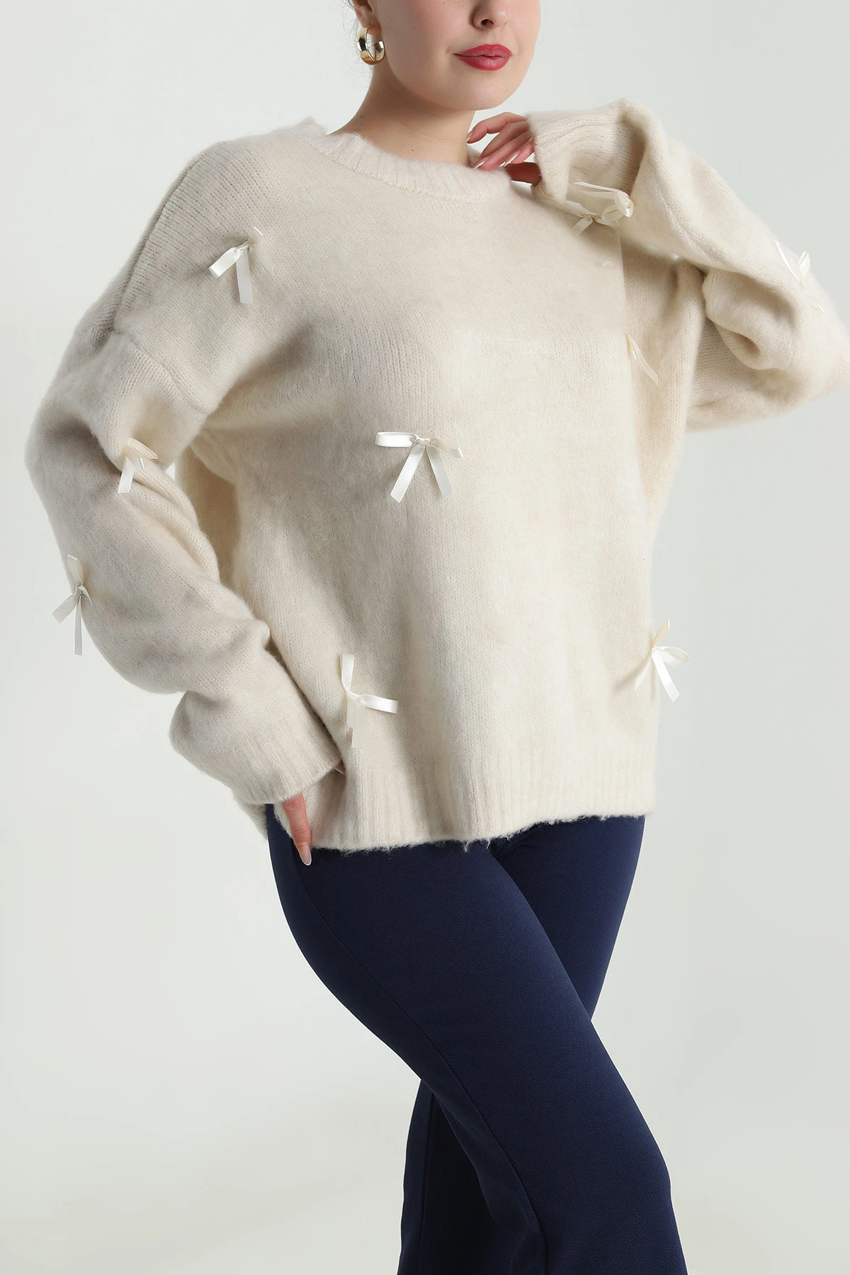 Bej Oversize Fiyonklu Kadın Triko Kazak 491001