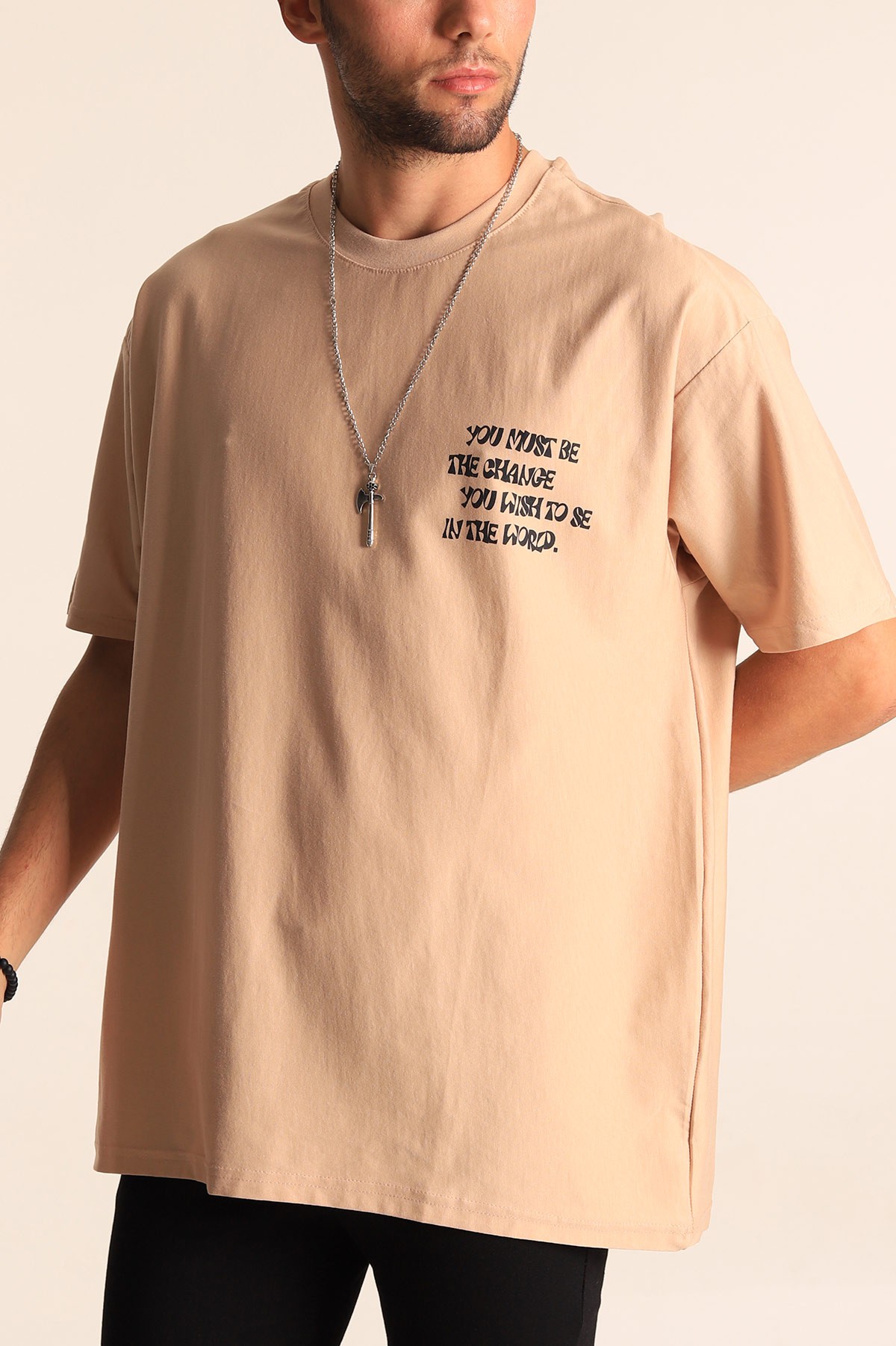 Bej Oversize Sırt Baskılı Erkek Tişört 194600