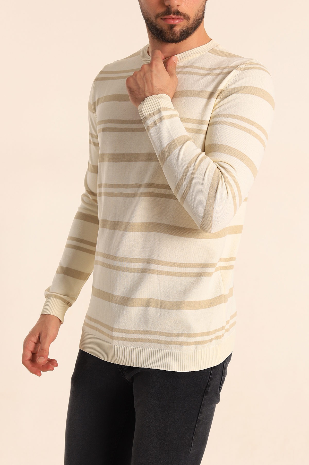 Bej Regular Fit Çizgili Triko Kazak 222005