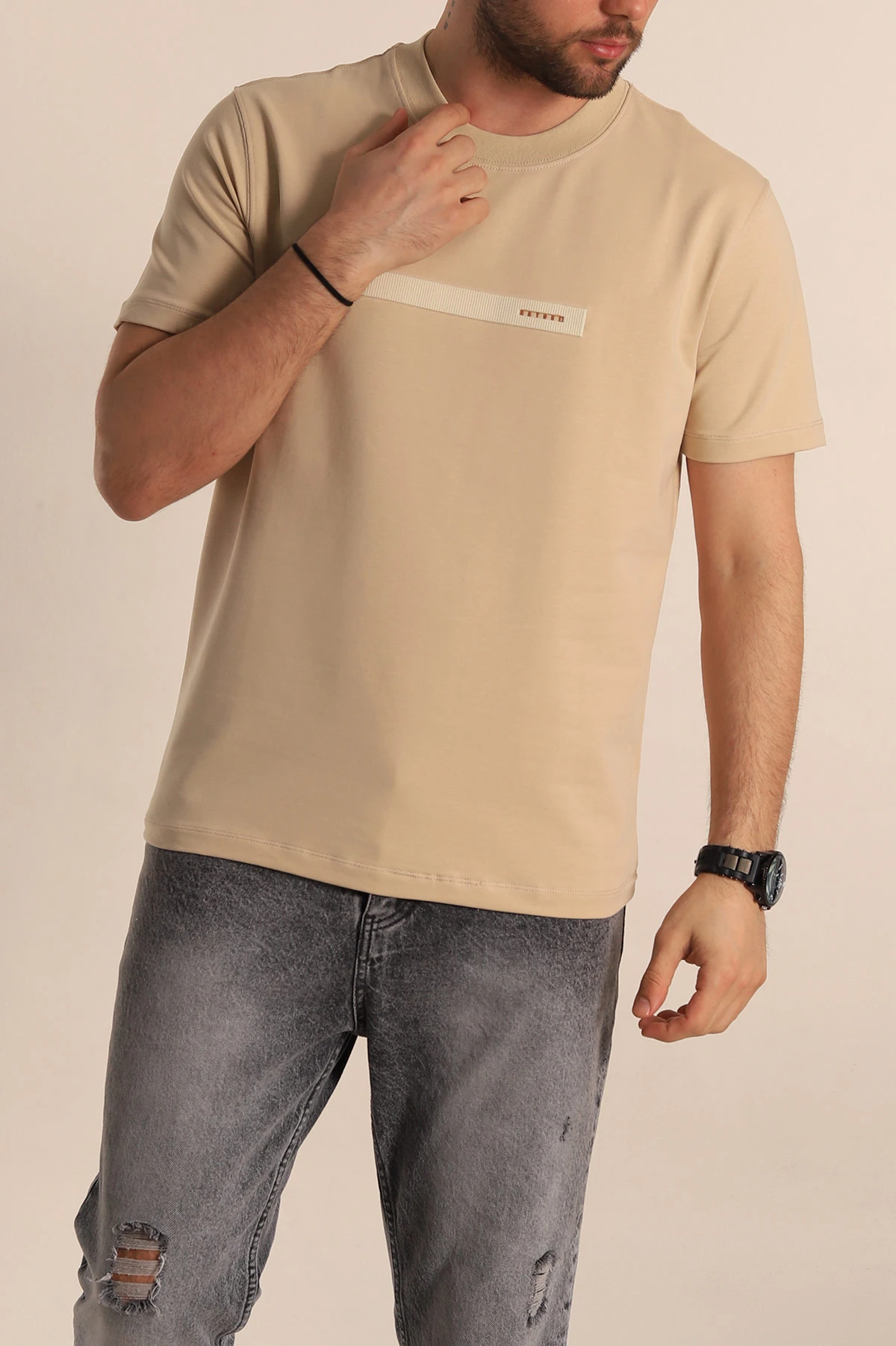 Bej Regular Fit Plastik Baskı Detaylı Erkek Tişört 268112