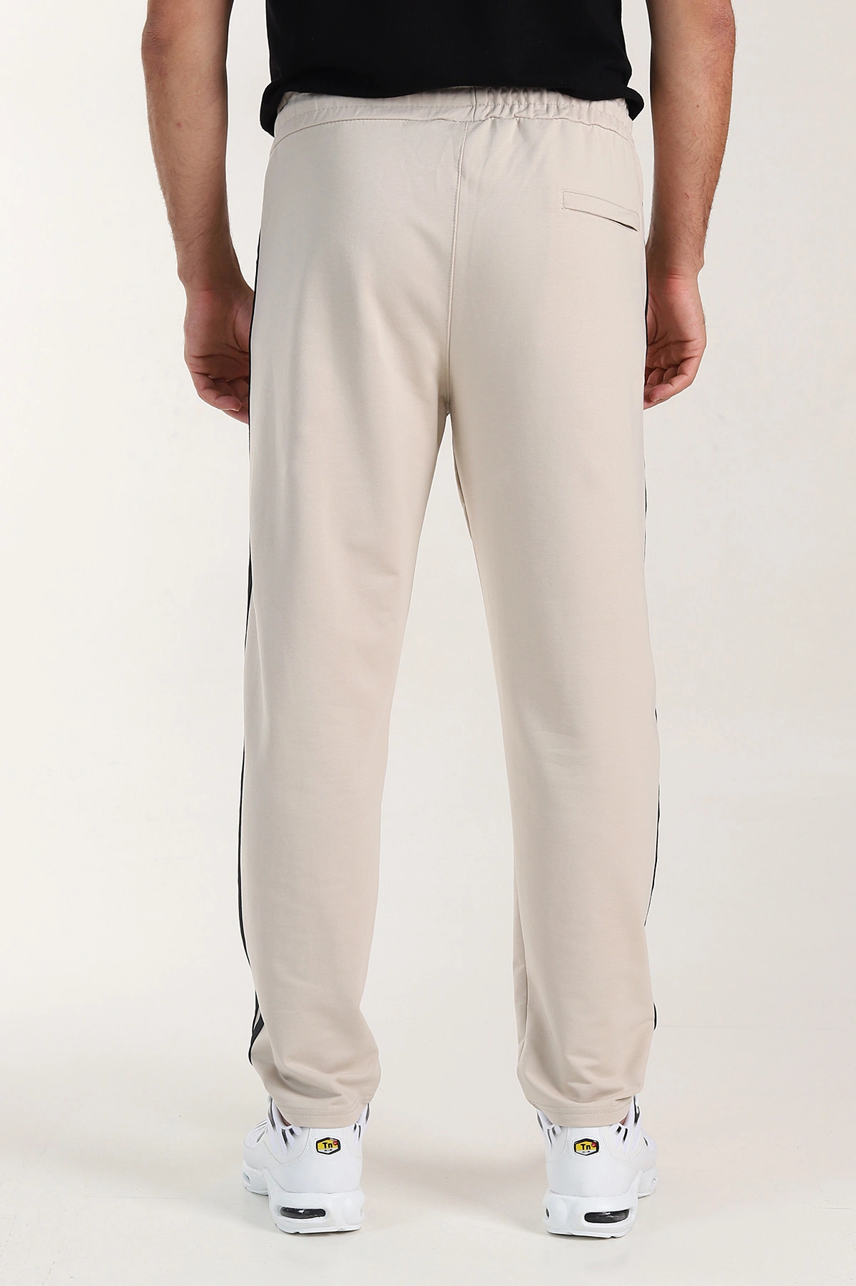 Bej Regular Fit Şerit Detaylı Fermuarlı Cepli Erkek Eşofman Altı 402379