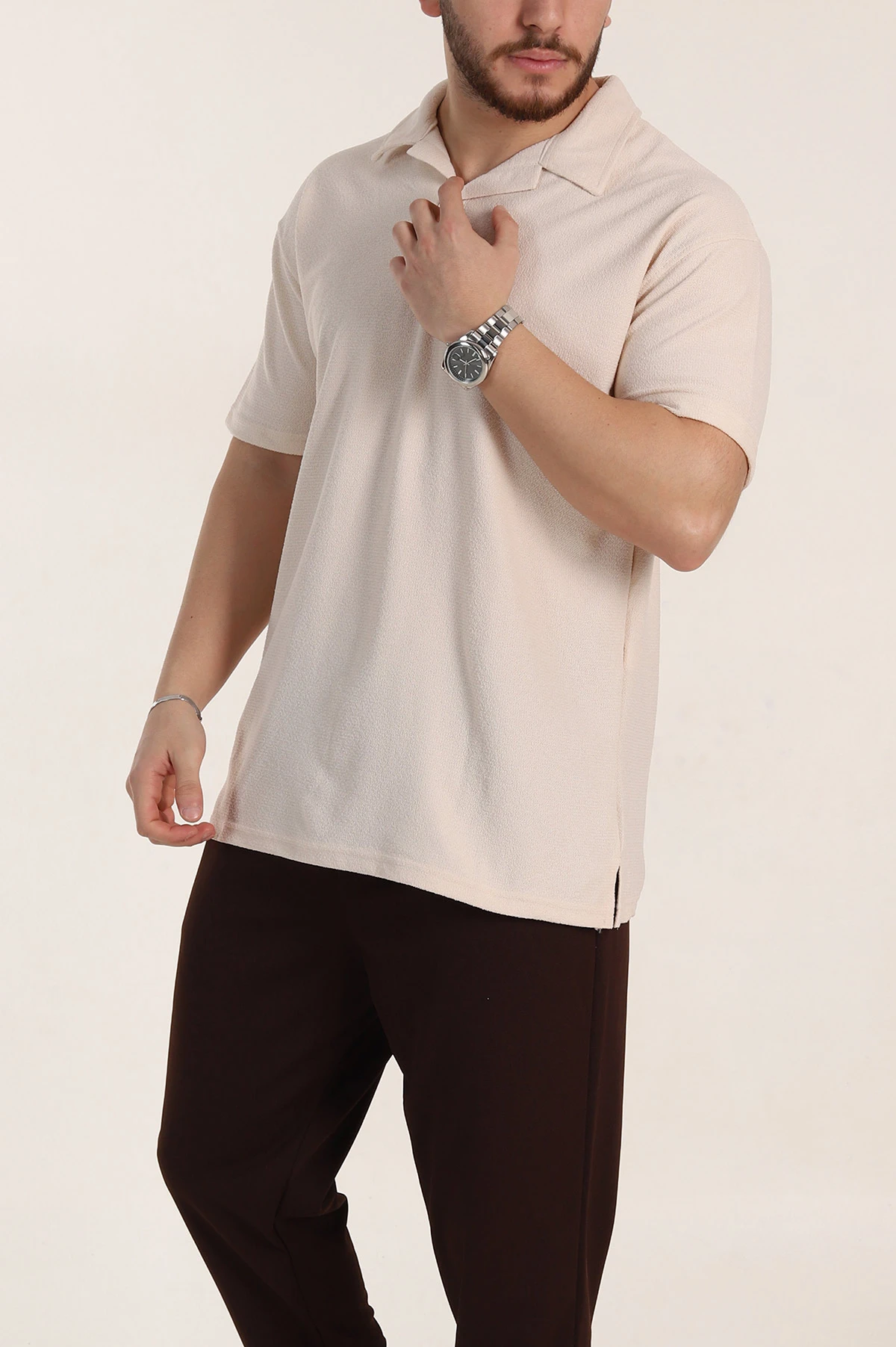 Bej Relaxed Fit Dokulu Basic Polo Yaka Erkek Tişört 351995