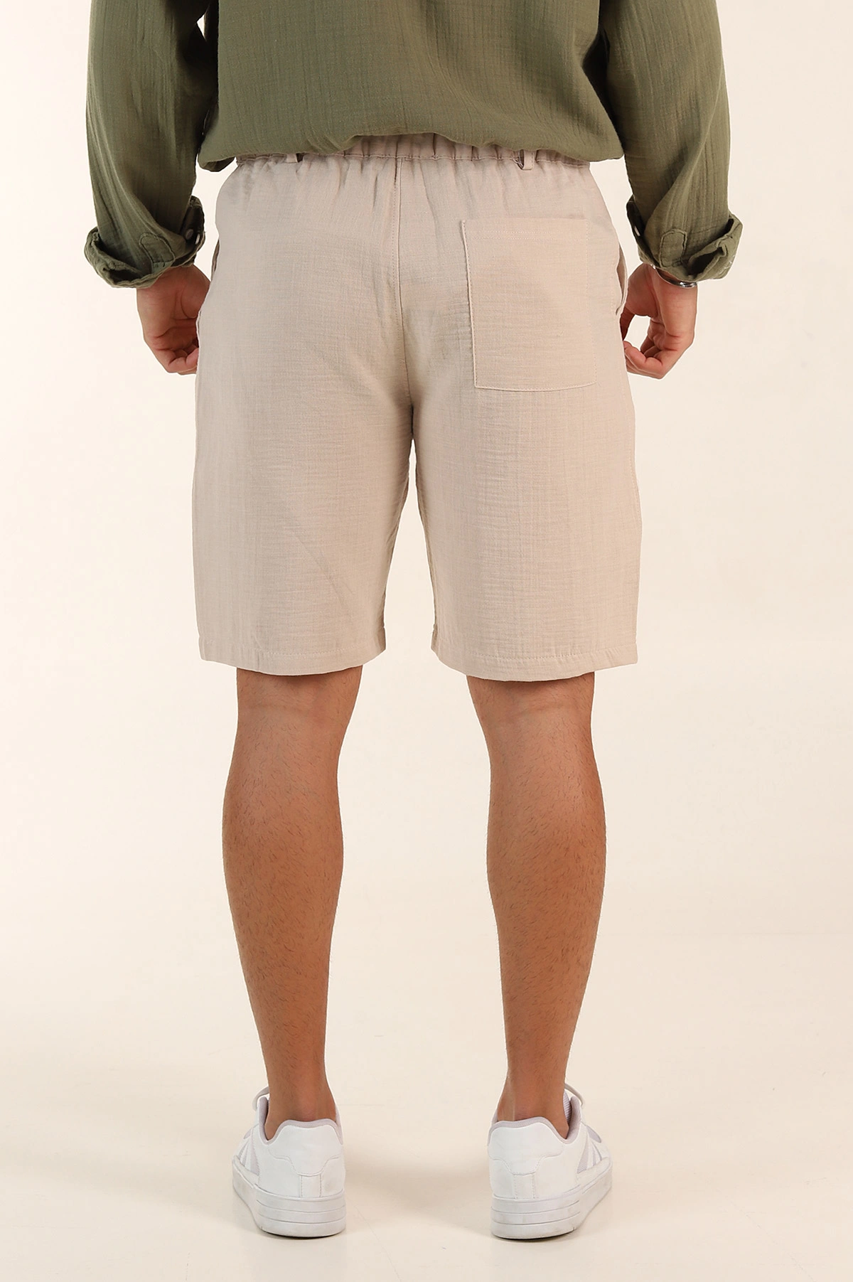 Bej Relaxed Fit Müslin Keten Bel Arkası Lastikli Erkek Şort 386177