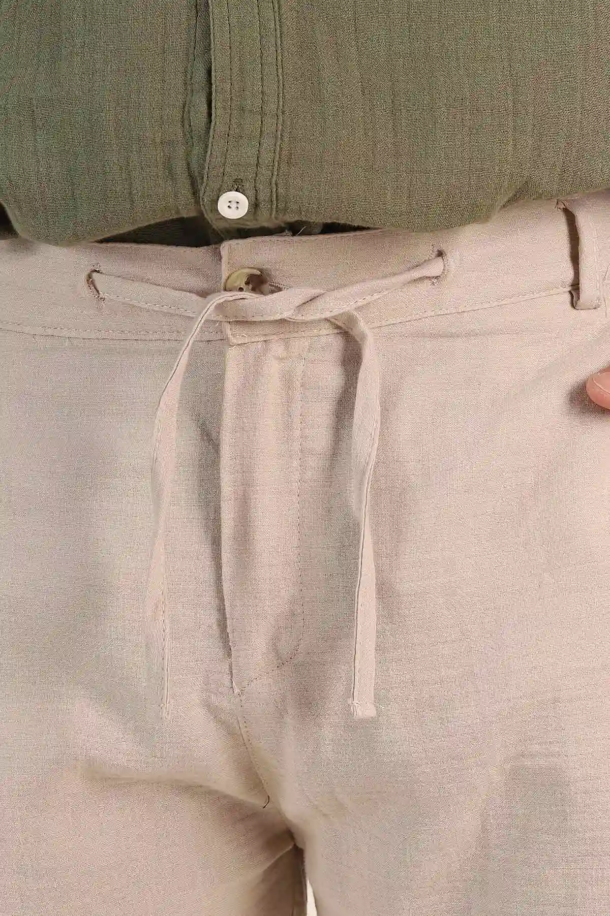 Bej Relaxed Fit Müslin Keten Bel Arkası Lastikli Erkek Şort 386177