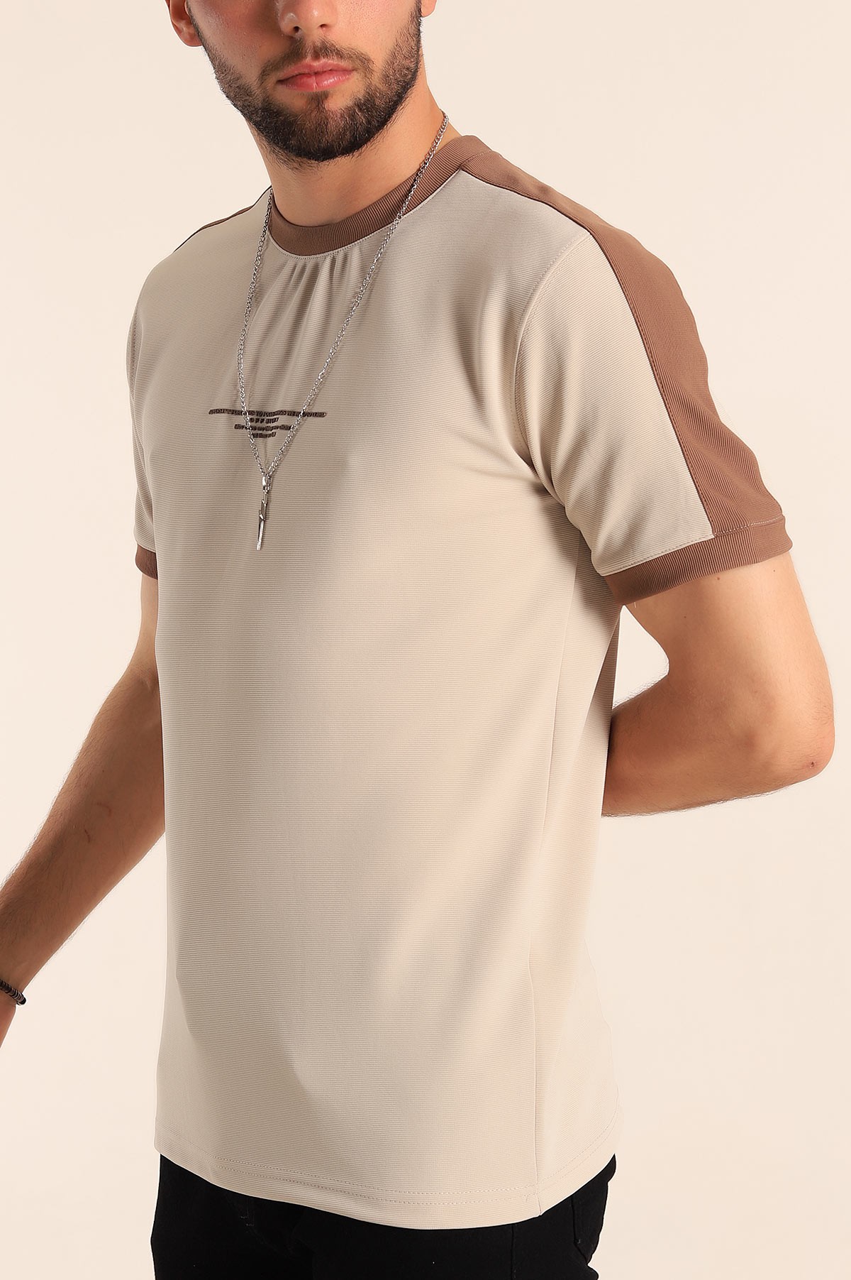 Bej Slim Fit Kabartma Yazılı Erkek Tişört 190217