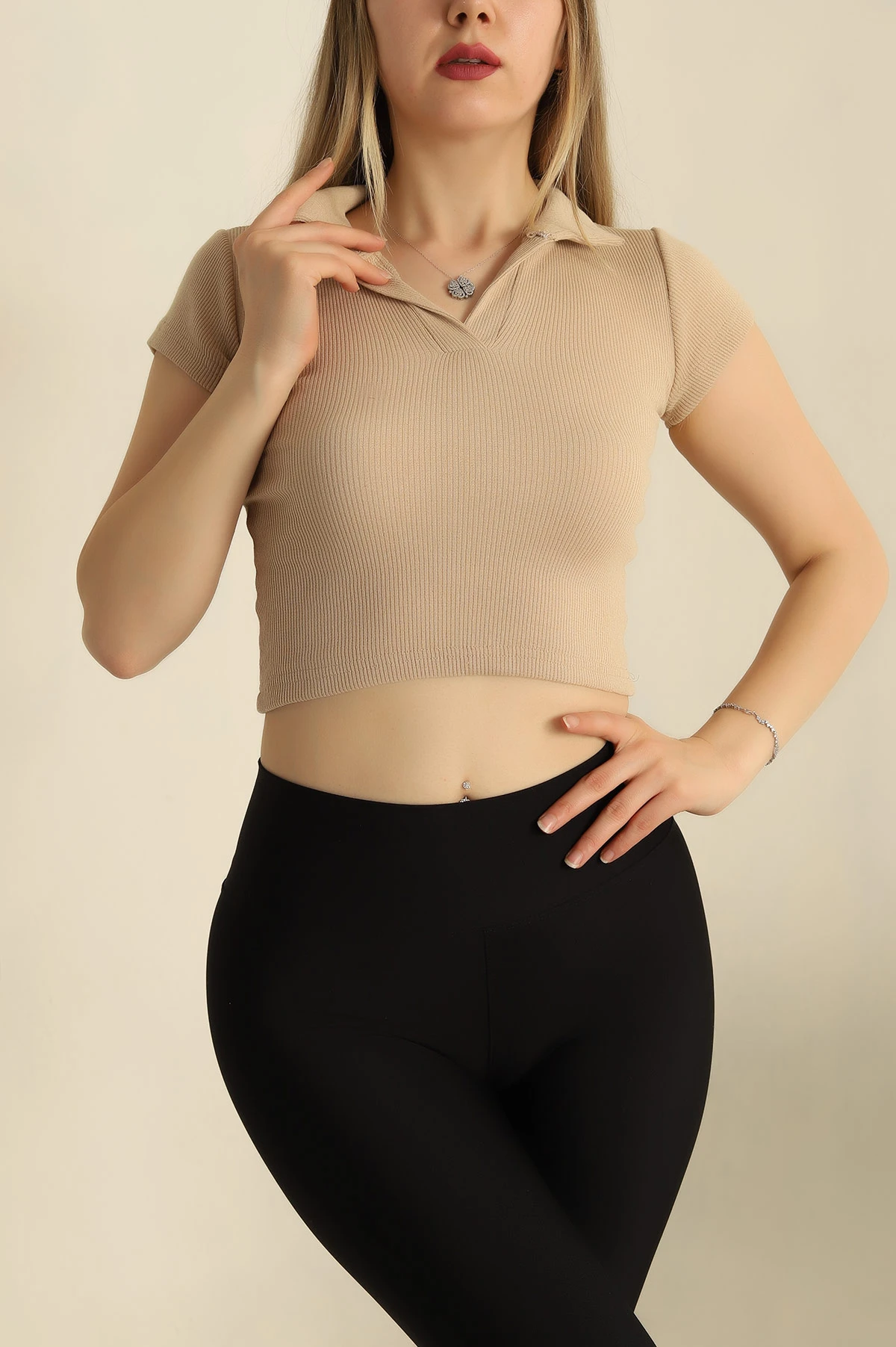 Bej Yakalı Fitilli Crop 257680