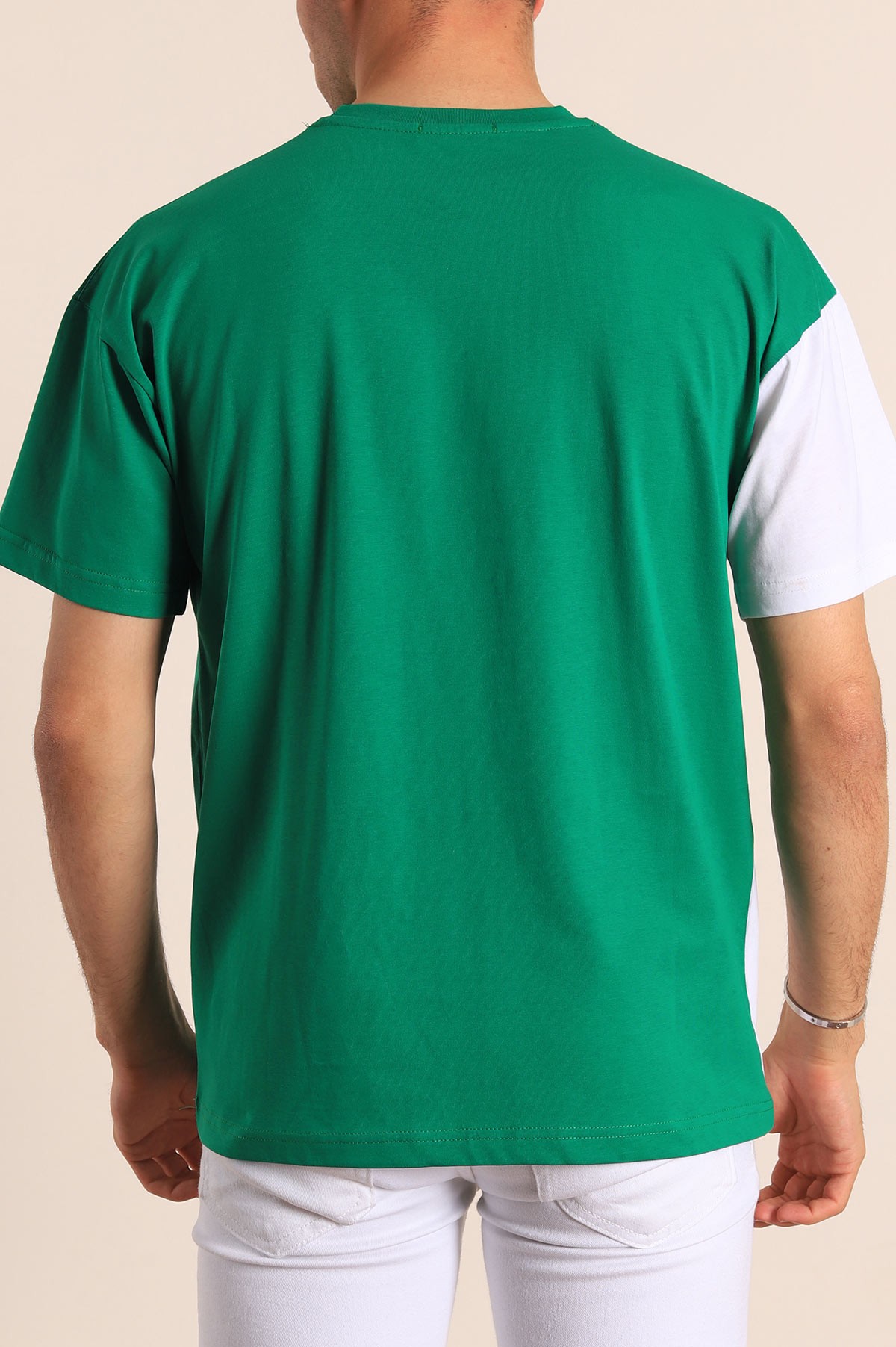 Benetton Yeşili Beyaz Oversize Nakışlı  Erkek Tişört 184246