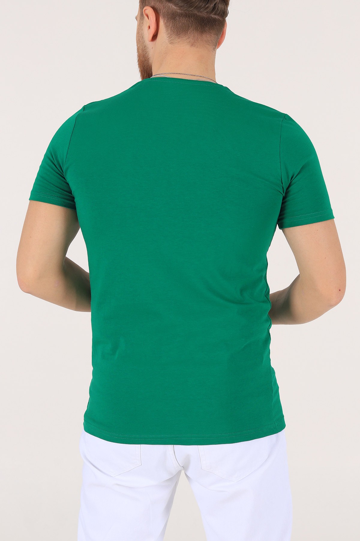 Benetton Yeşili V Yaka Basic Erkek Tişört 172976