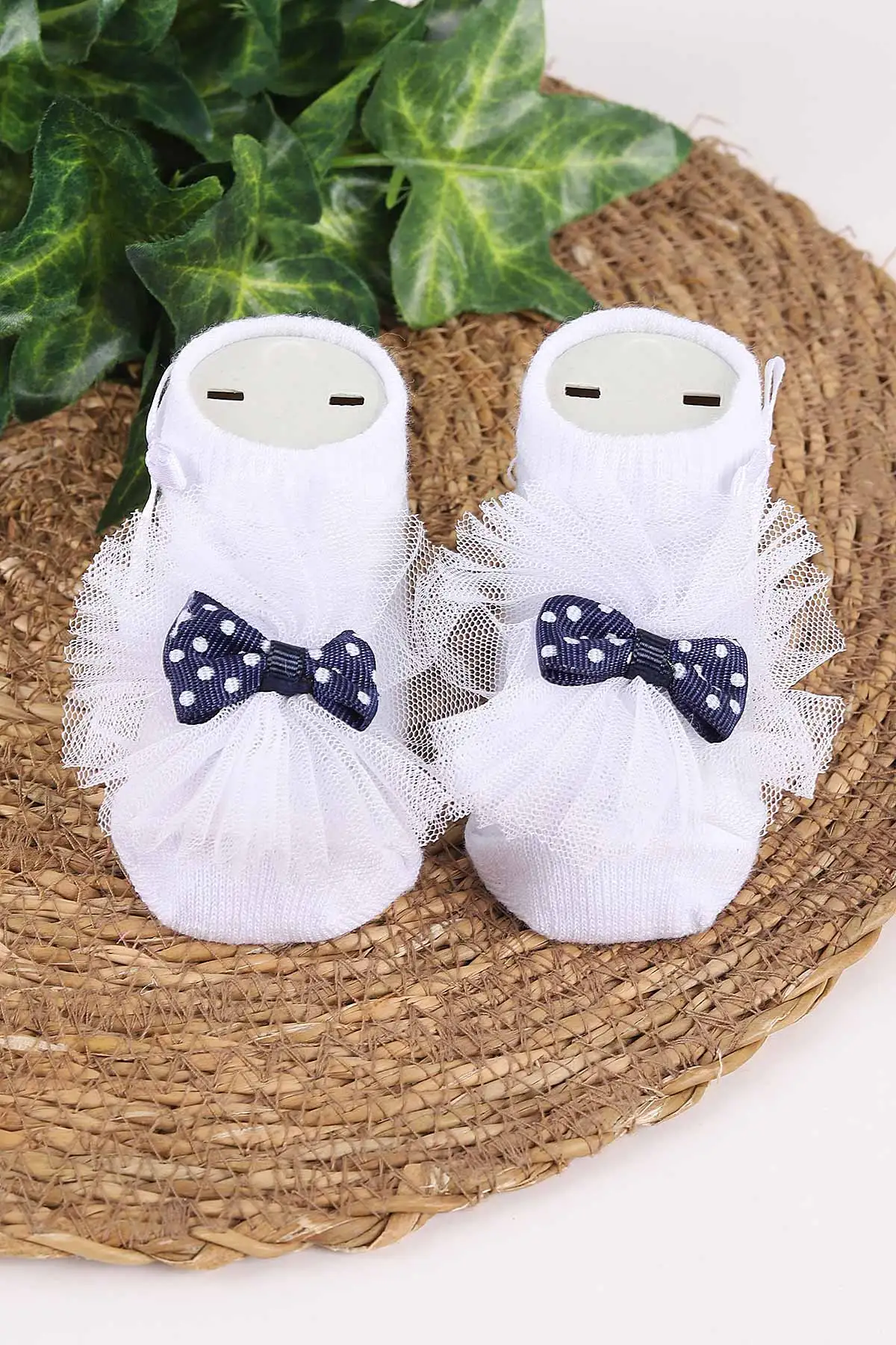 Beyaz  (0-6 Ay) Fiyonk Aksesuarlı Tüllü  Kız Bebek Çorap 467442