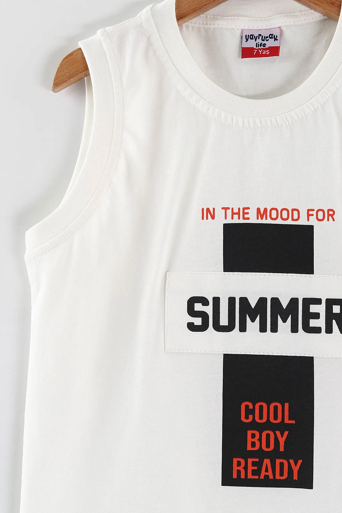 Beyaz (2-10 Yaş) Summer Baskılı Sıfır Kol ve Şortlu Süprem Erkek Çocuk Yazlık Takım 446478