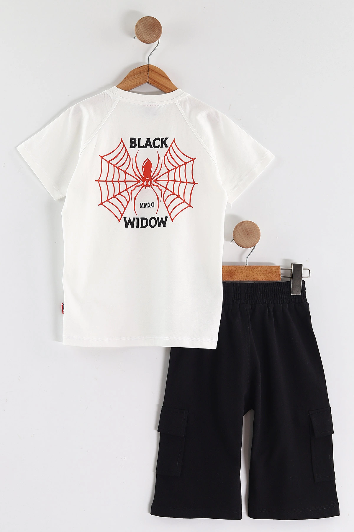 Beyaz (2-10 Yaş)Black Widow Baskılı Cepli  Şortlu Penye Erkek Çocuk Yazlık Takım 437748
