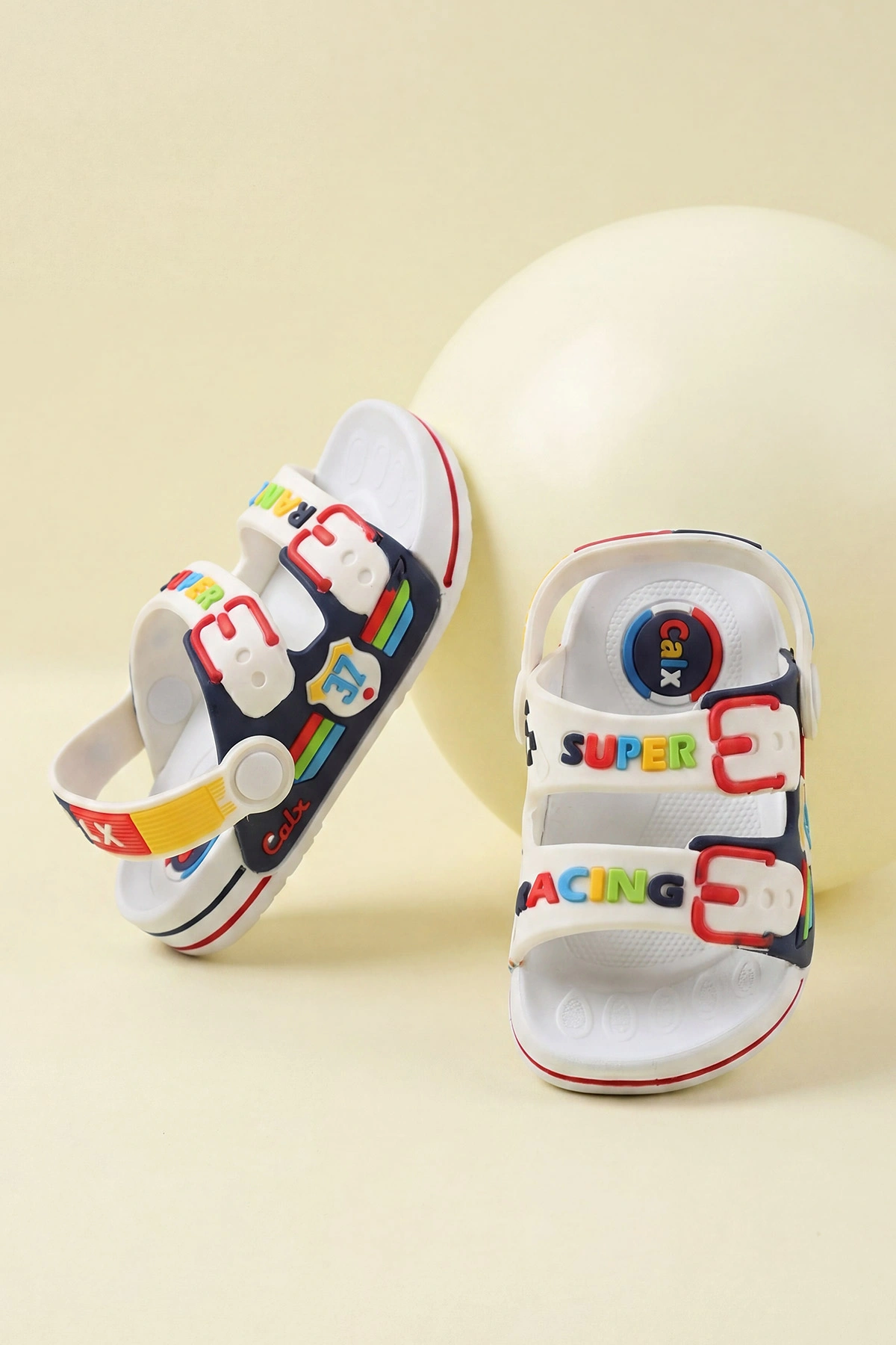 Beyaz ( 25 - 29 ) Figürlü Erkek Çocuk Sandalet 462508