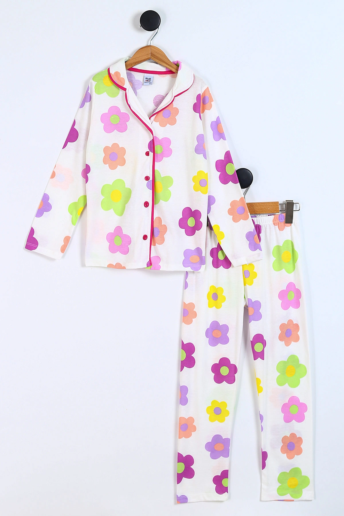 Beyaz (3-8 Yaş)Çiçek  Baskılı Ön Düğmeli Kız Çocuk Pijama Takım 337883