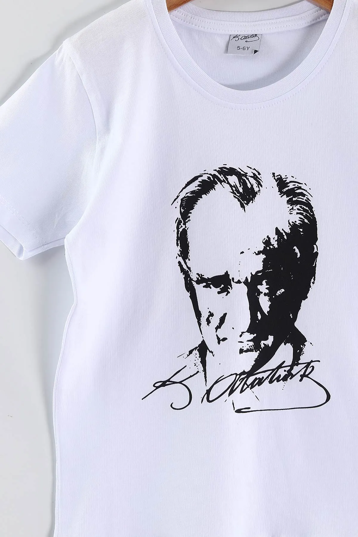 Beyaz (5-13  Yaş)Atatürk Baskılı Süprem Unisex Çocuk Tişört 442940