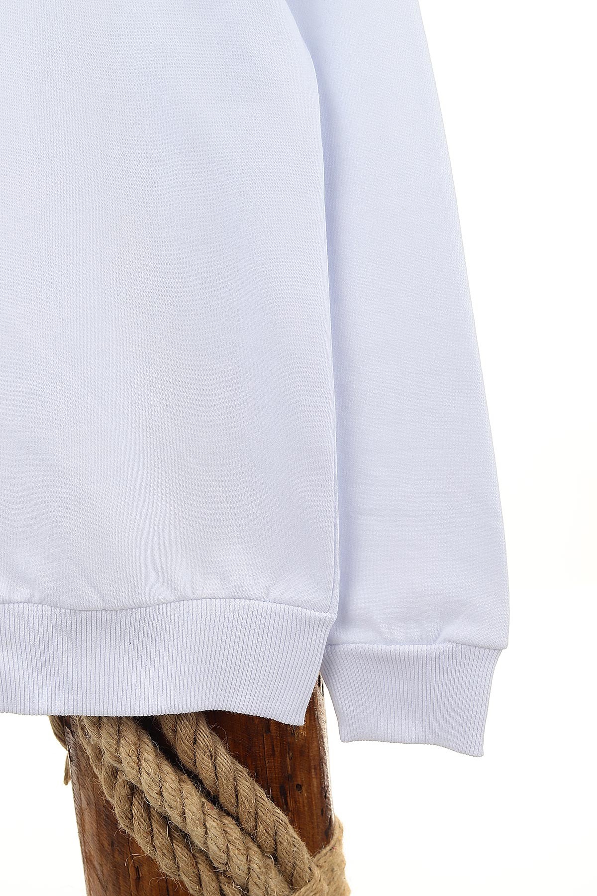Beyaz (7-11 Yaş) A Nakışlı Balıkçı Yaka İki İp Erkek Çocuk Sweat 151687