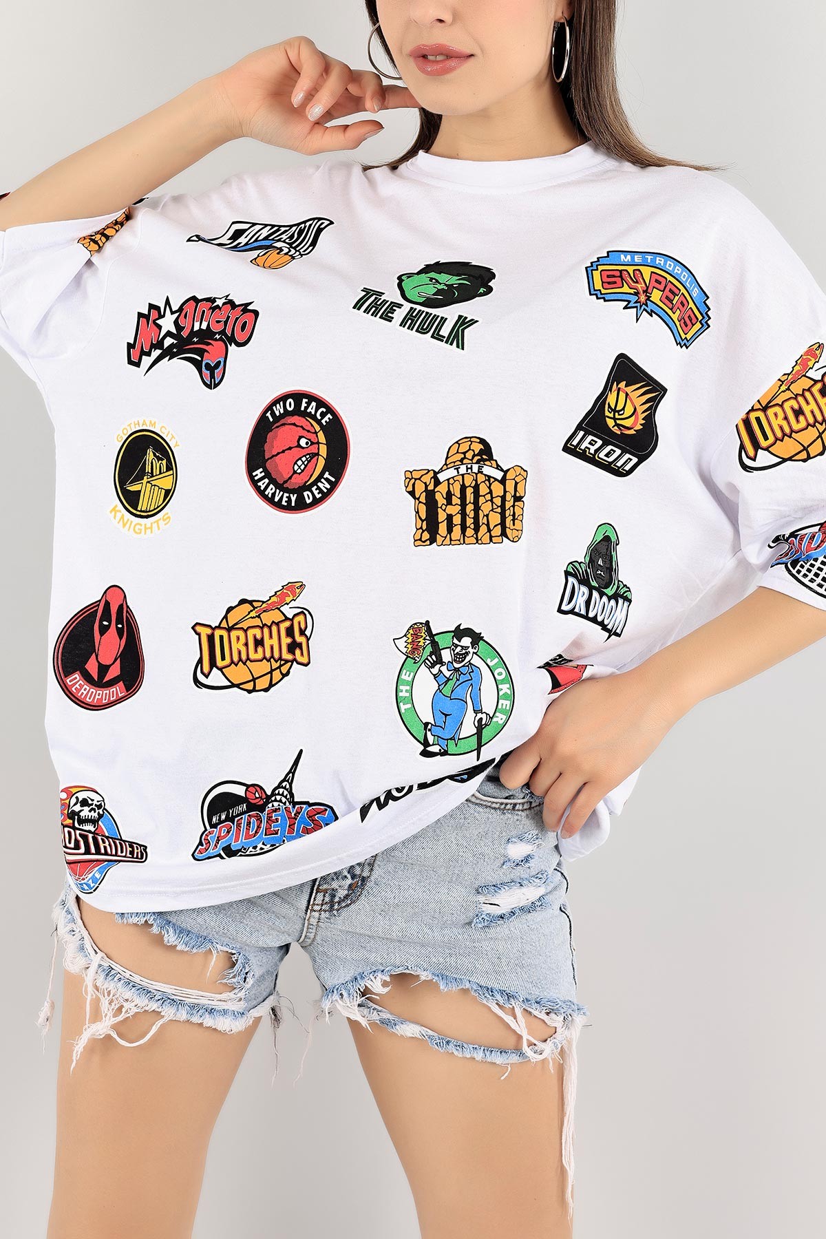Beyaz Baskılı Oversize Bayan Tişört 117232