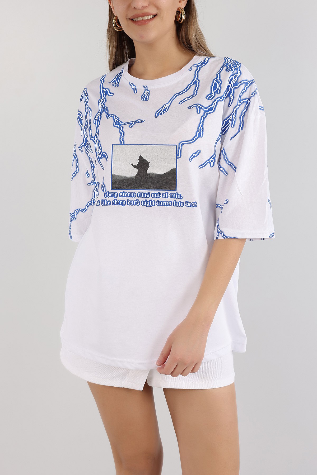 Beyaz Baskılı Oversize Bayan Tişört 166150