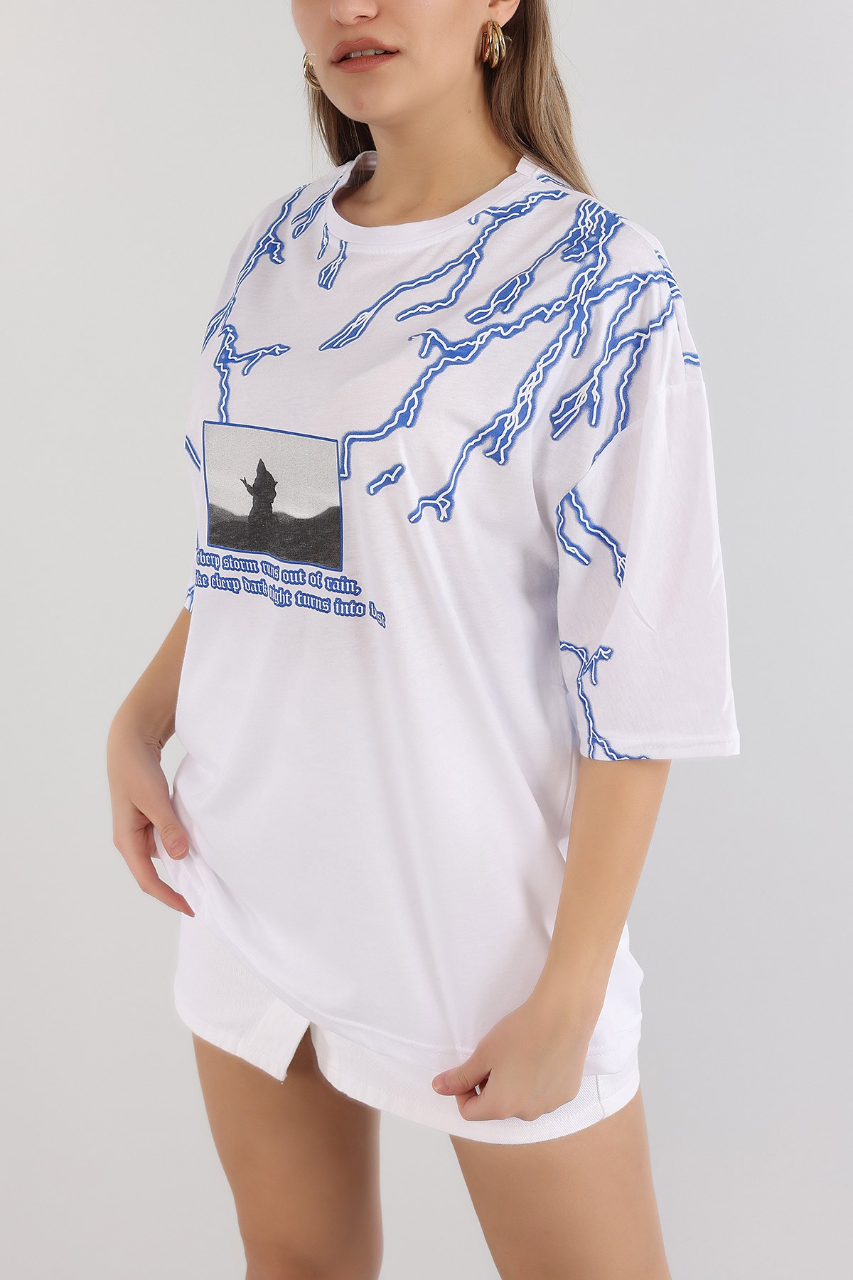 Beyaz Baskılı Oversize Bayan Tişört 166150