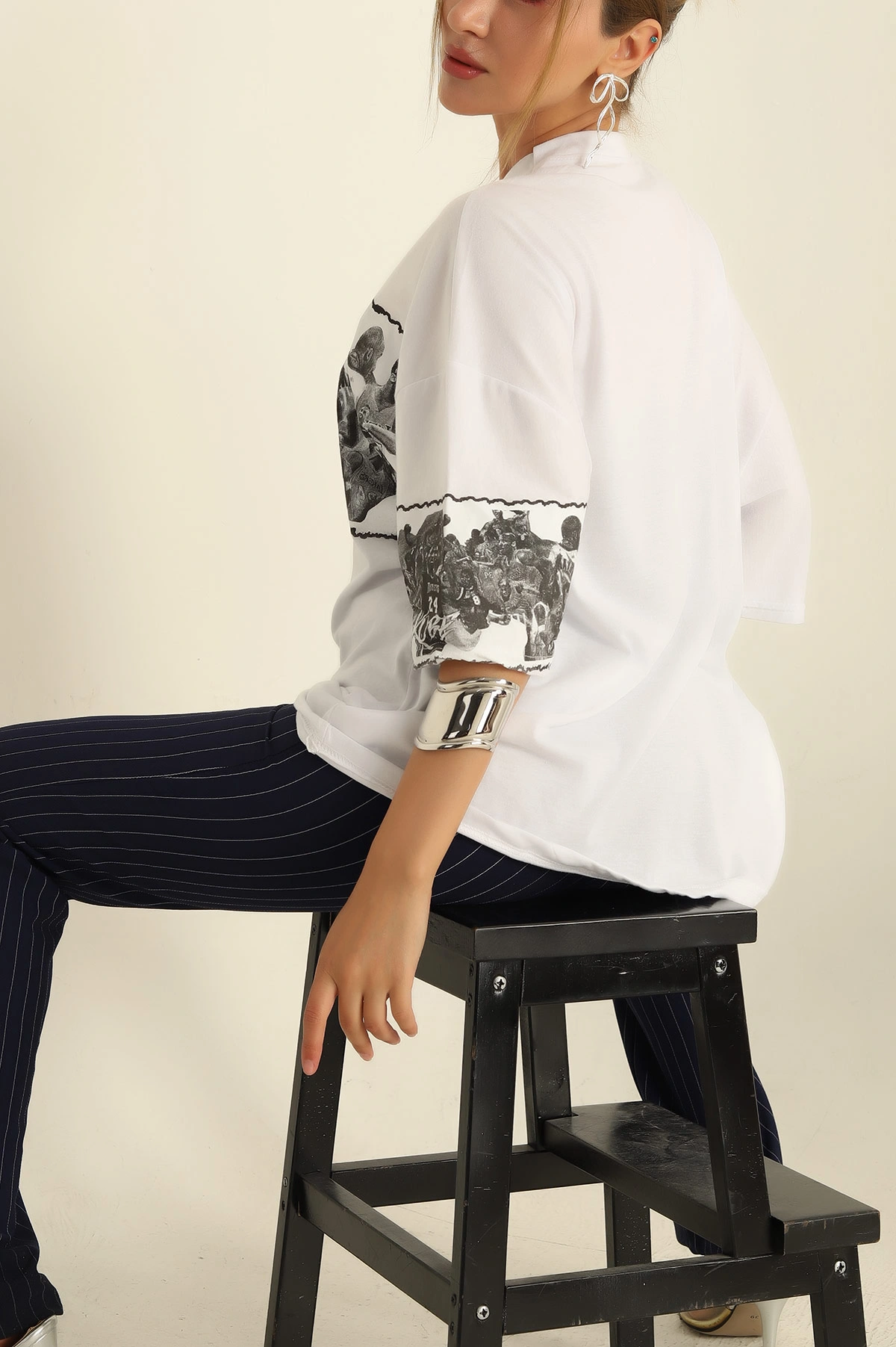 Beyaz Baskılı Oversize Bayan Tişört 198309