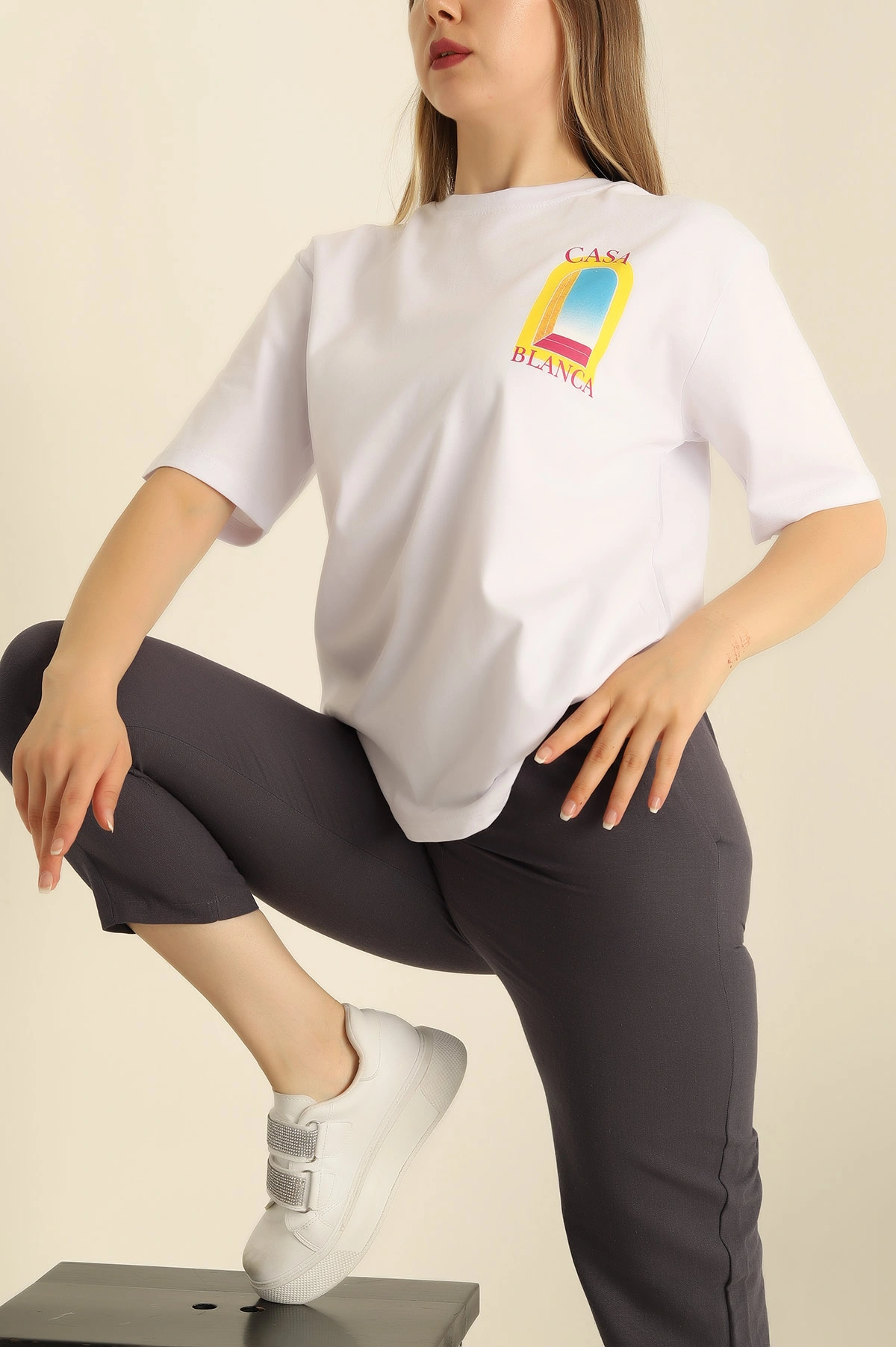 Beyaz Baskılı Süprem Bayan Tişört 282395