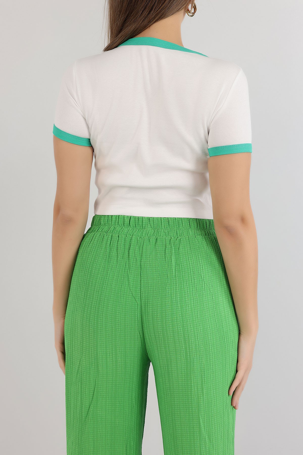 Beyaz Baskılı Tasarım Crop Tişört 163426