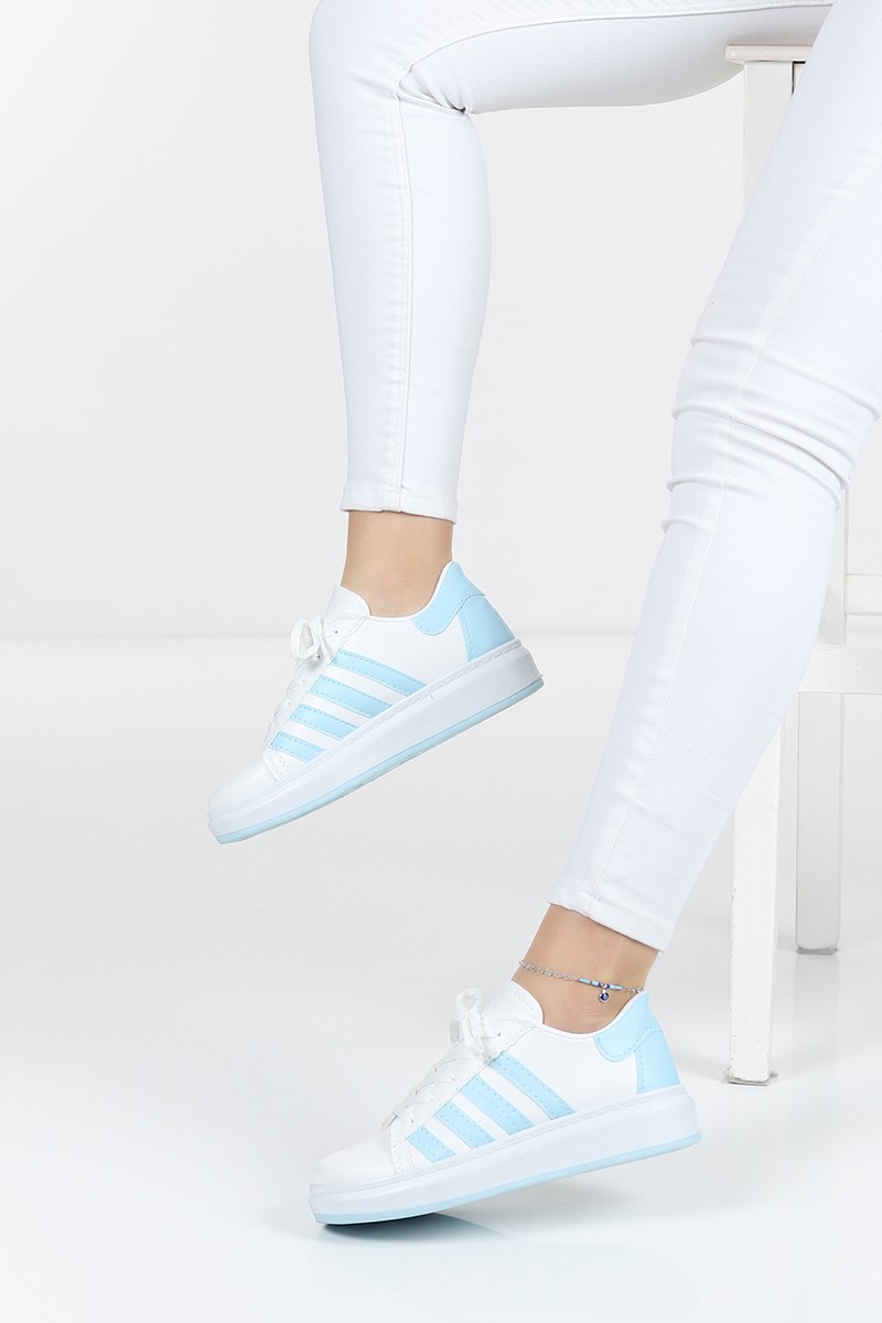 Beyaz Bebe Mavisi Çizgili Spor Ayakkabı 108594