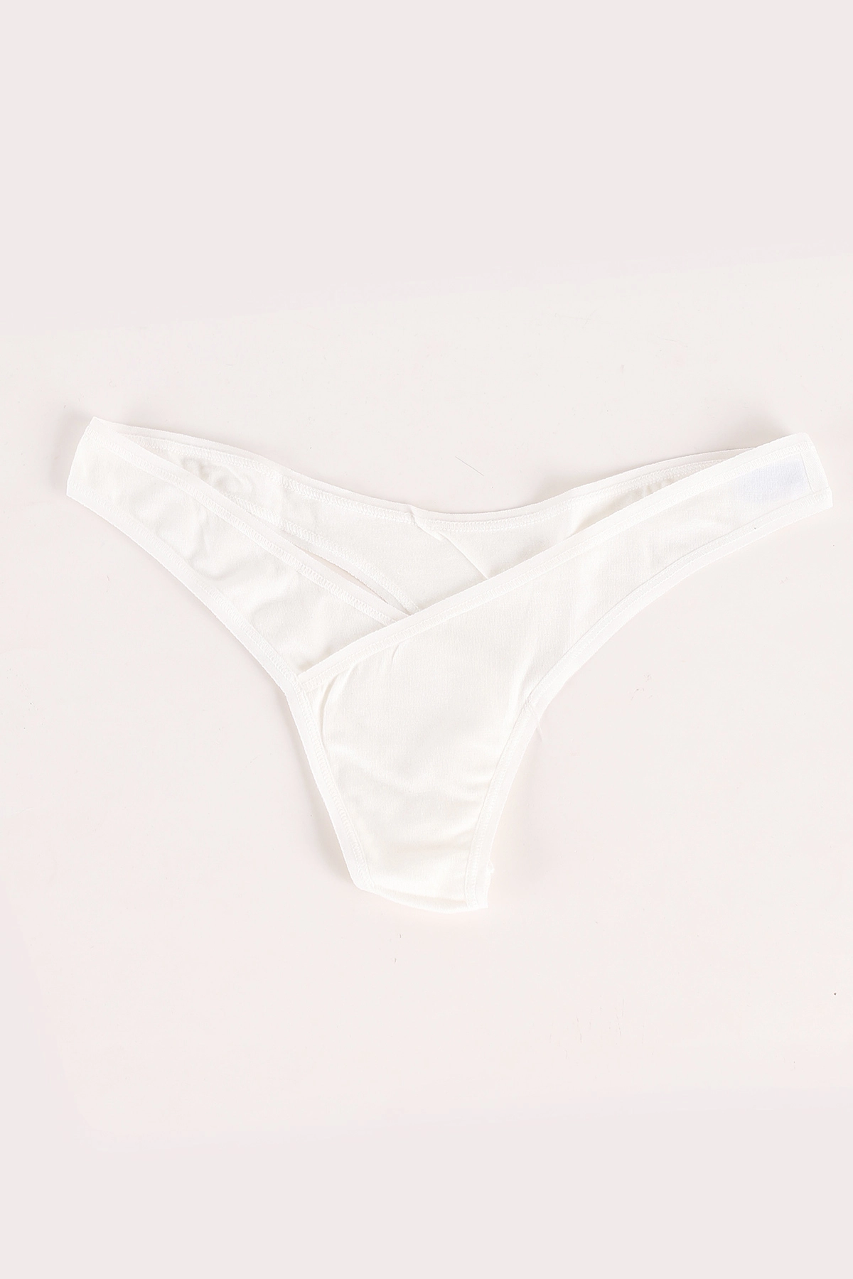 Beyaz Berrak Brazilian Model Kadın Tanga 372147