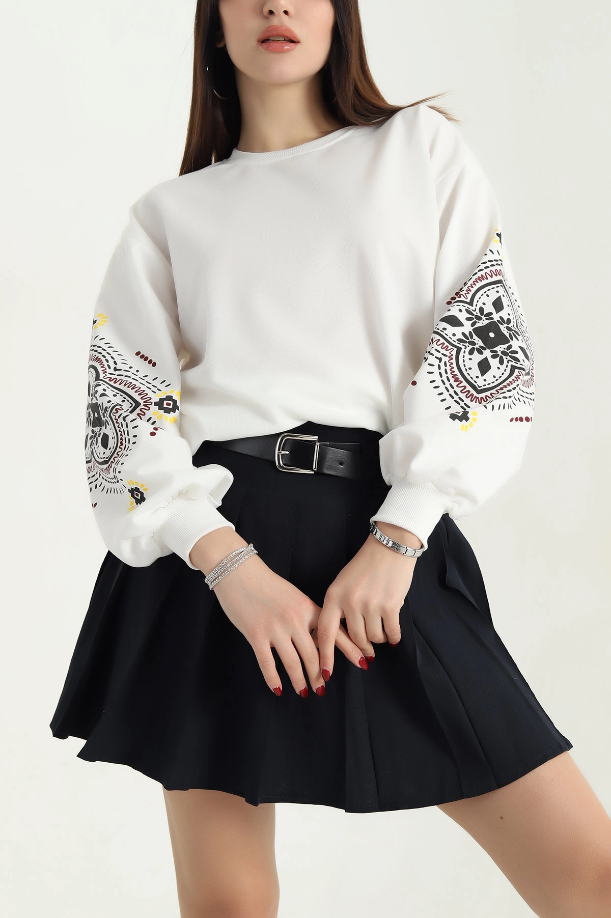 Beyaz Bisiklet Yaka Baskılı İki İp Kadın Tunik Sweat 338320