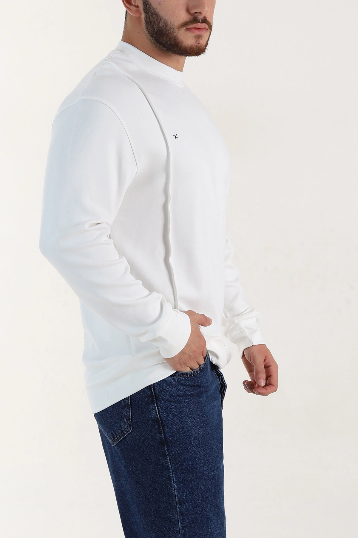 Beyaz Bisiklet Yaka Uzun Kollu Erkek Sweatshirt 396971
