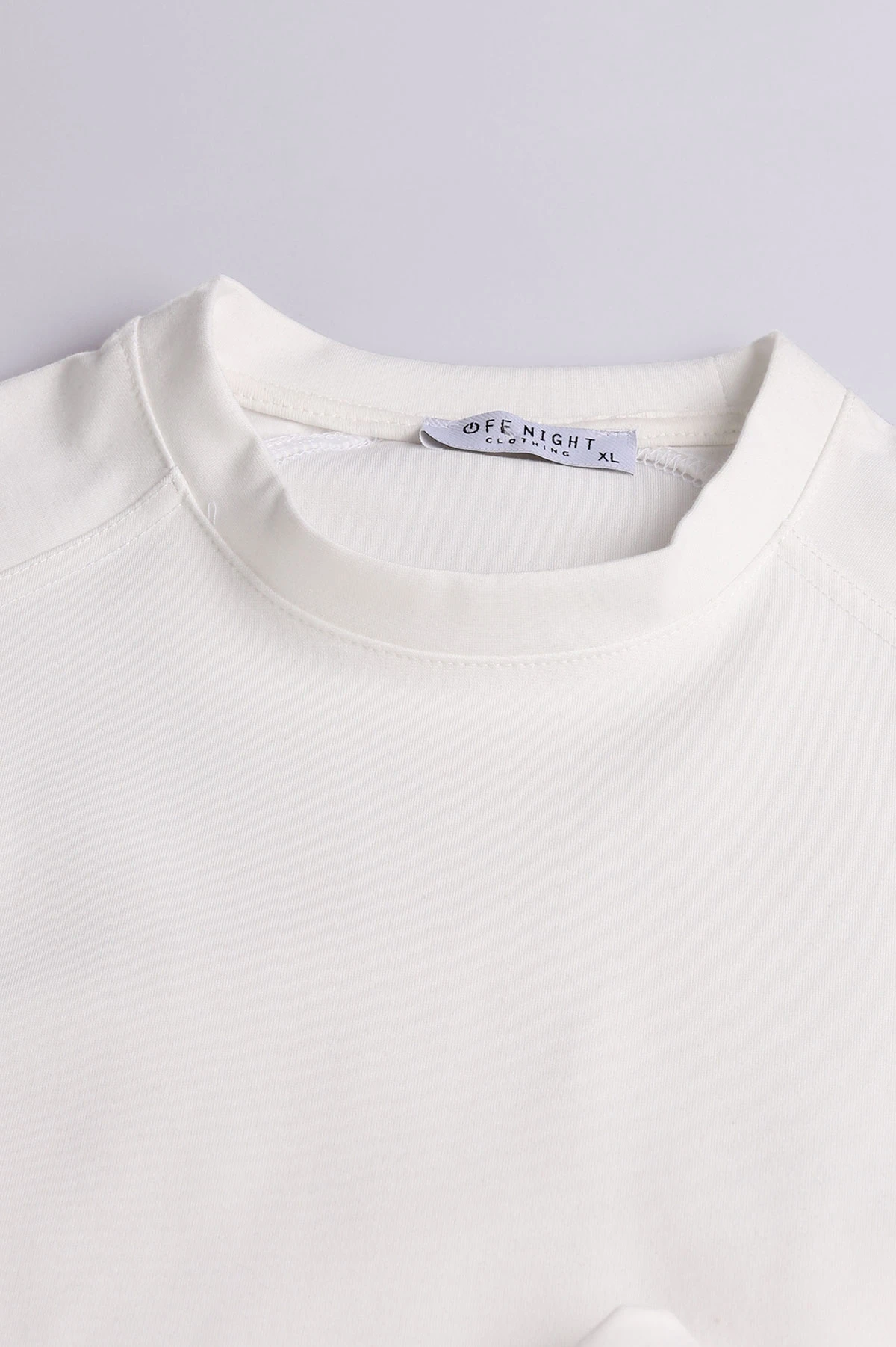 Beyaz Bisiklet Yaka Uzun Kollu Erkek Sweatshirt 396982