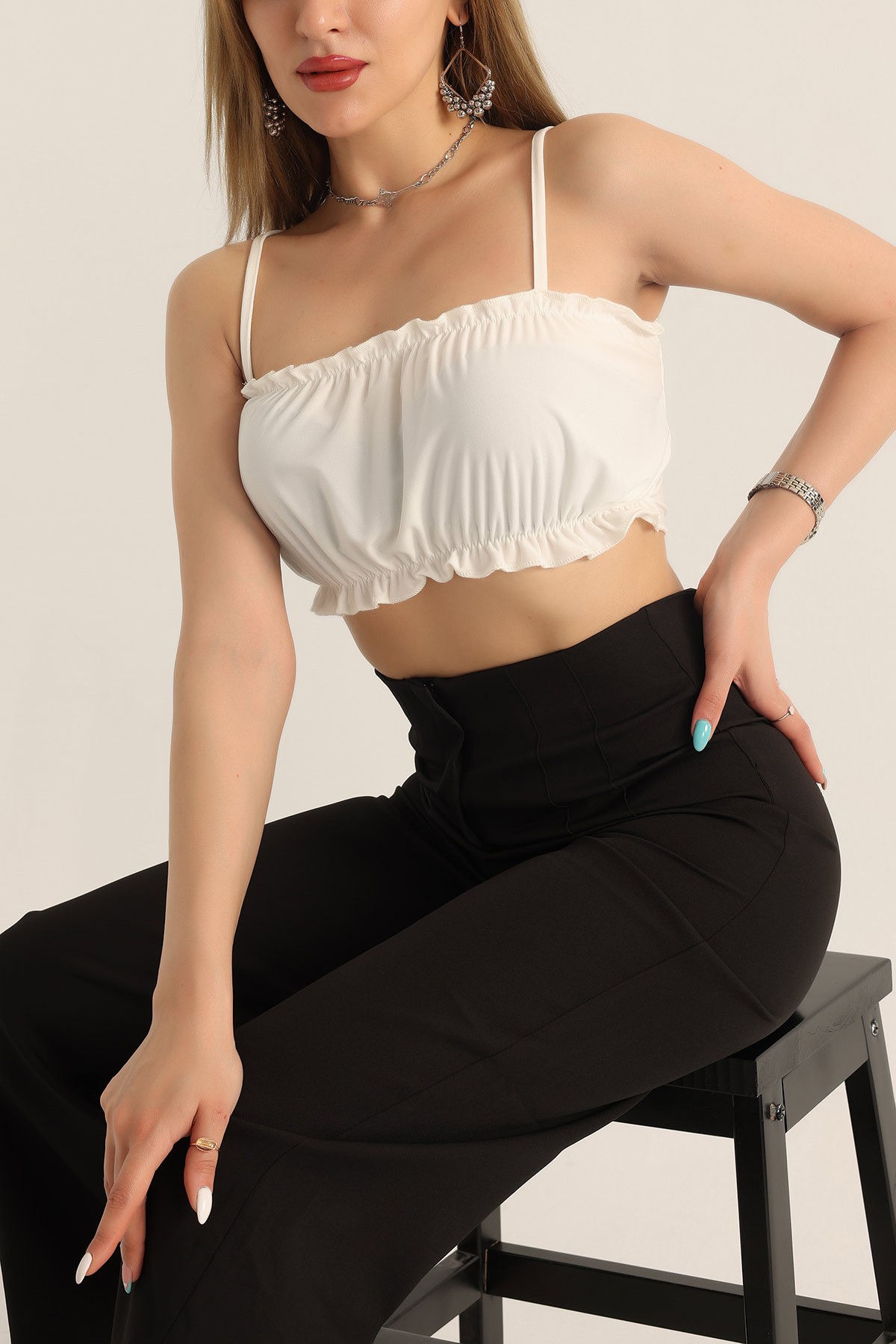 Beyaz Büzgülü Sendy Kumaş Crop 174172