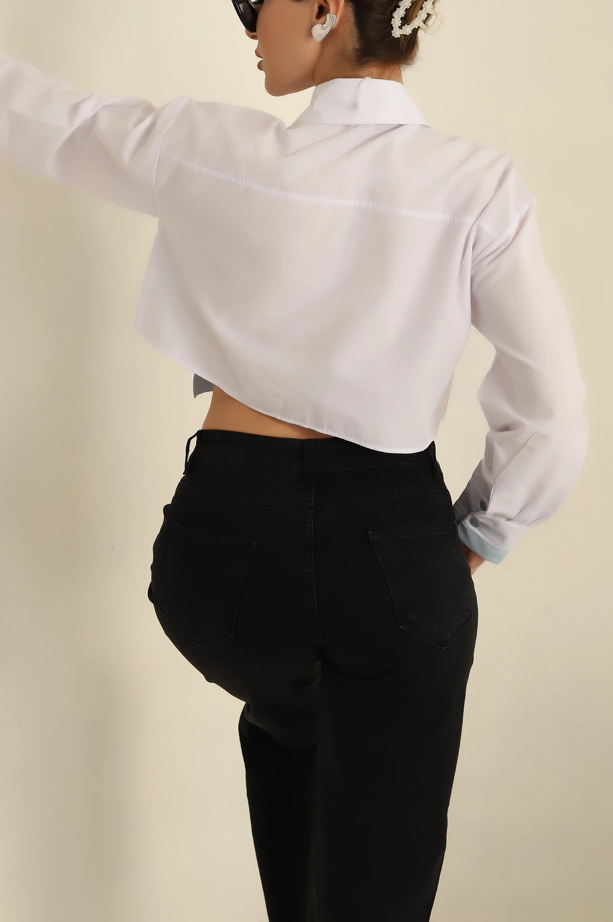 Beyaz Çift Cepli Poplin Crop Gömlek 259797