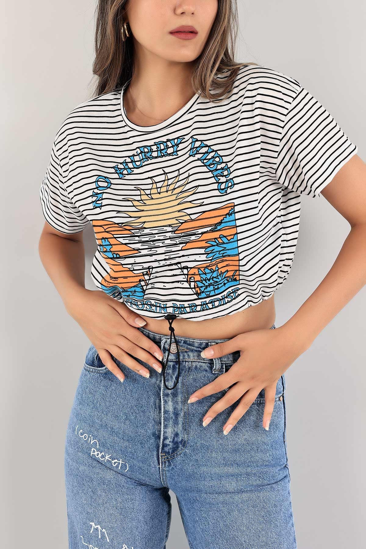 Beyaz Çizgili Crop Tişört 120898