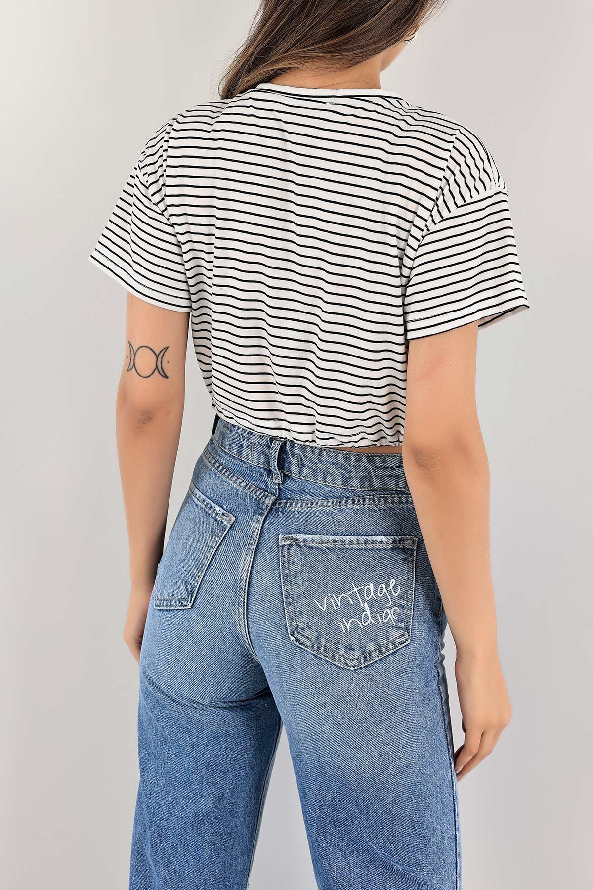 Beyaz Çizgili Crop Tişört 120898