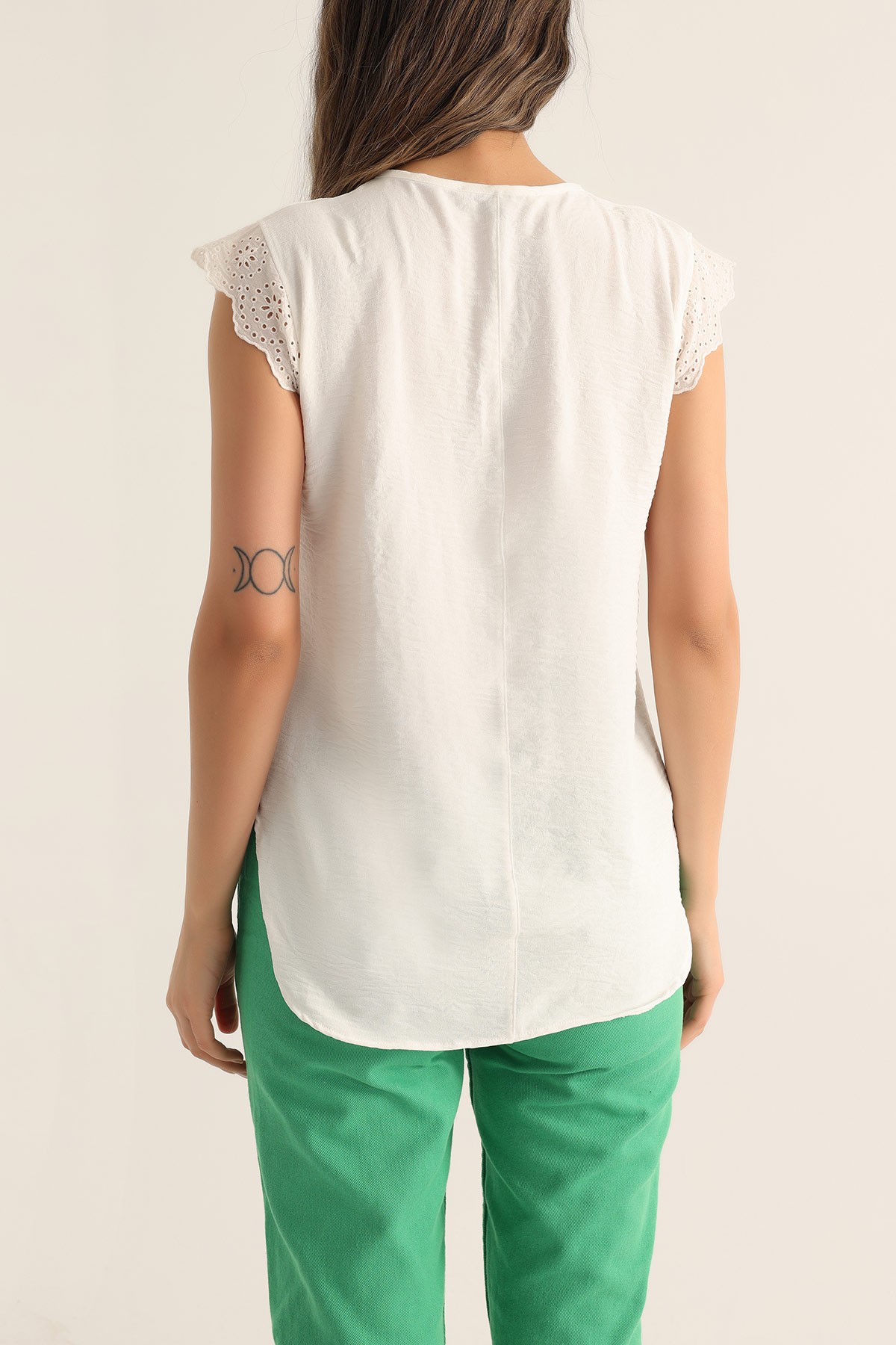 Beyaz Dantel Fistolu Aerobin Bluz 173653