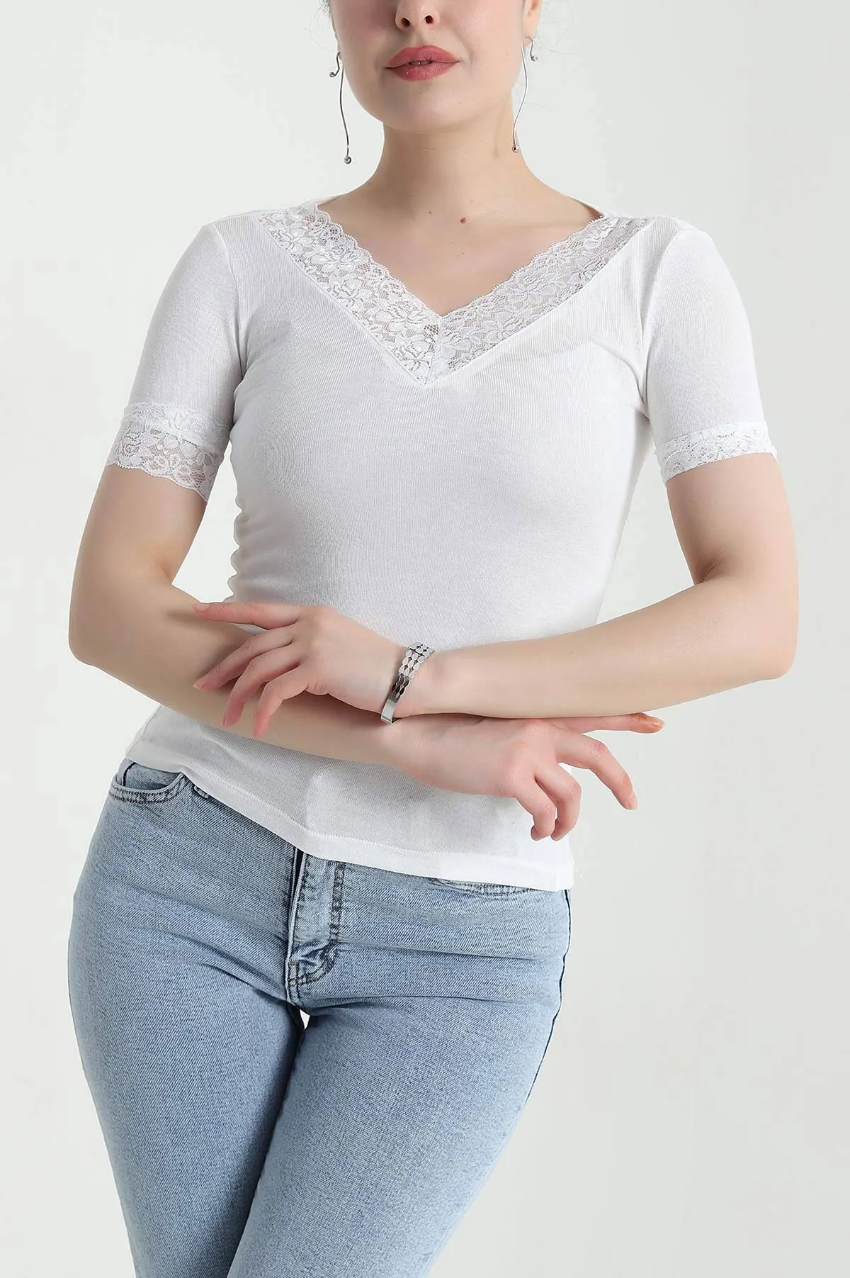 Beyaz Dantelli V Yaka Transparan Kadın Bluz 456733