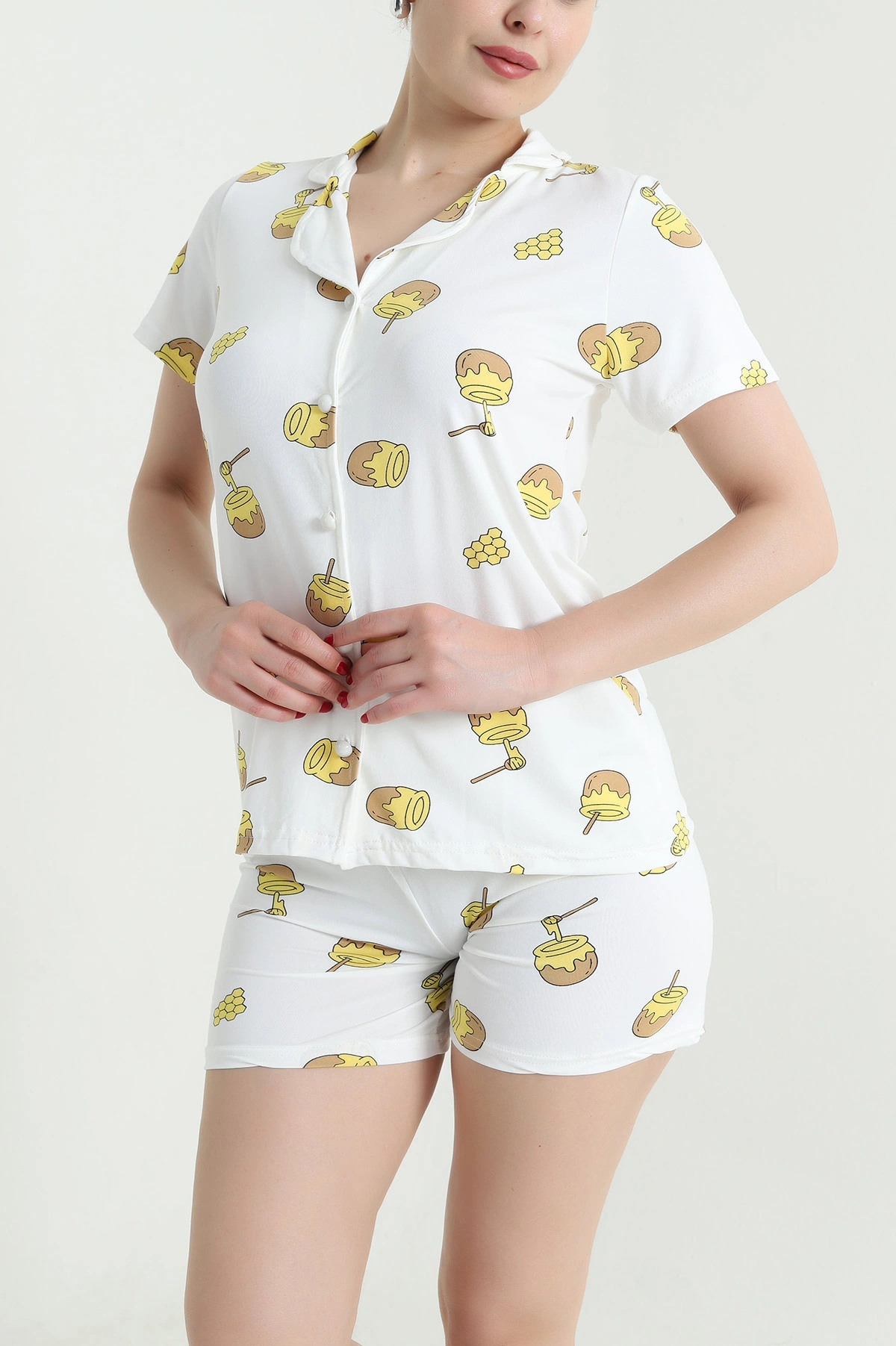 Beyaz Desenli Kadın Şortlu Pijama Takım 466512