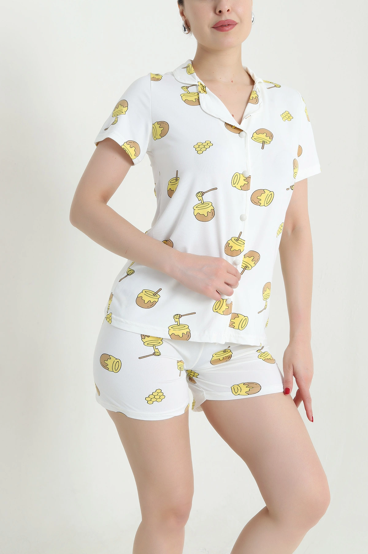 Beyaz Desenli Kadın Şortlu Pijama Takım 466512