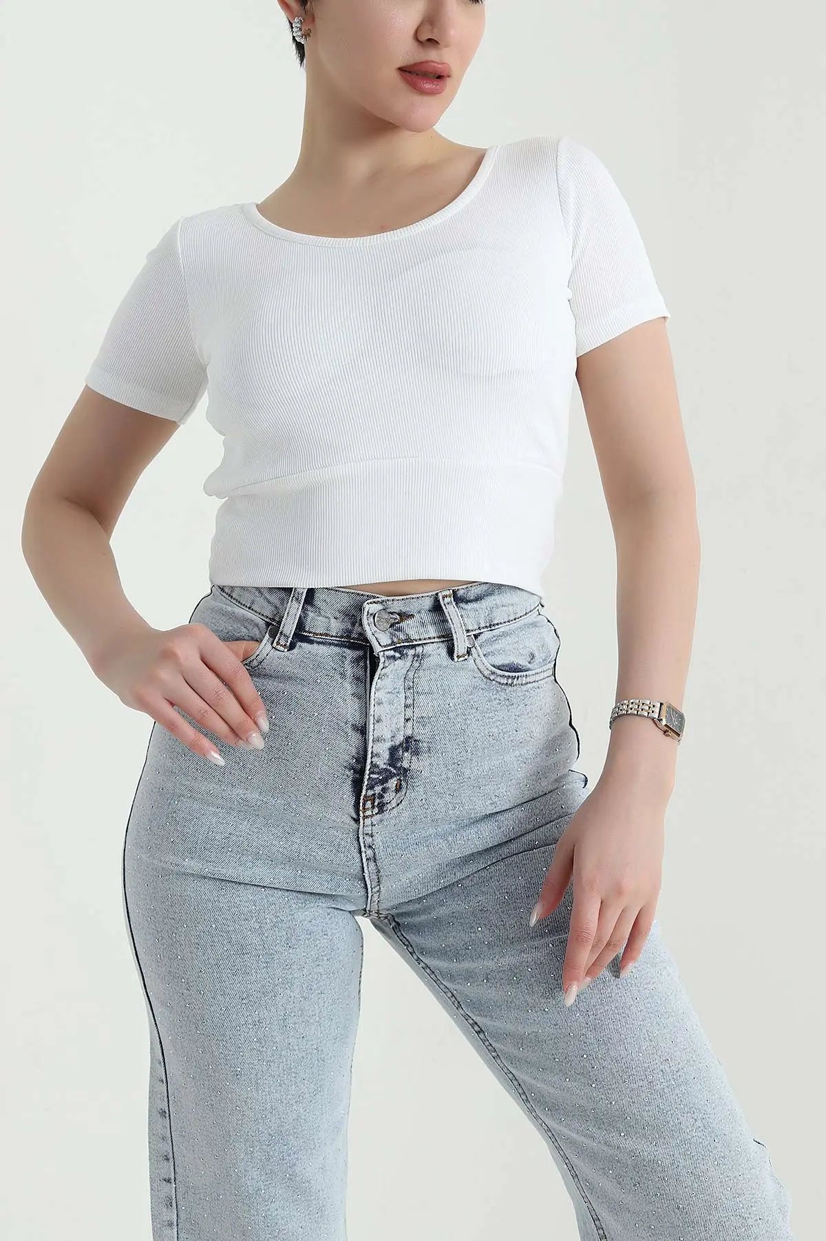 Beyaz Destekli Çapraz Askılı Fitilli Kadın Bluz 451154