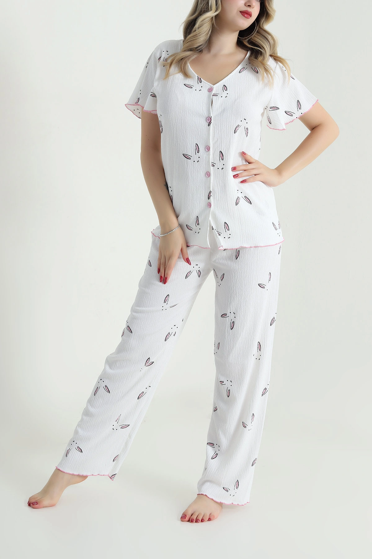 Beyaz Düğmeli Bürümcük Kadın Pijama Takımı 479562
