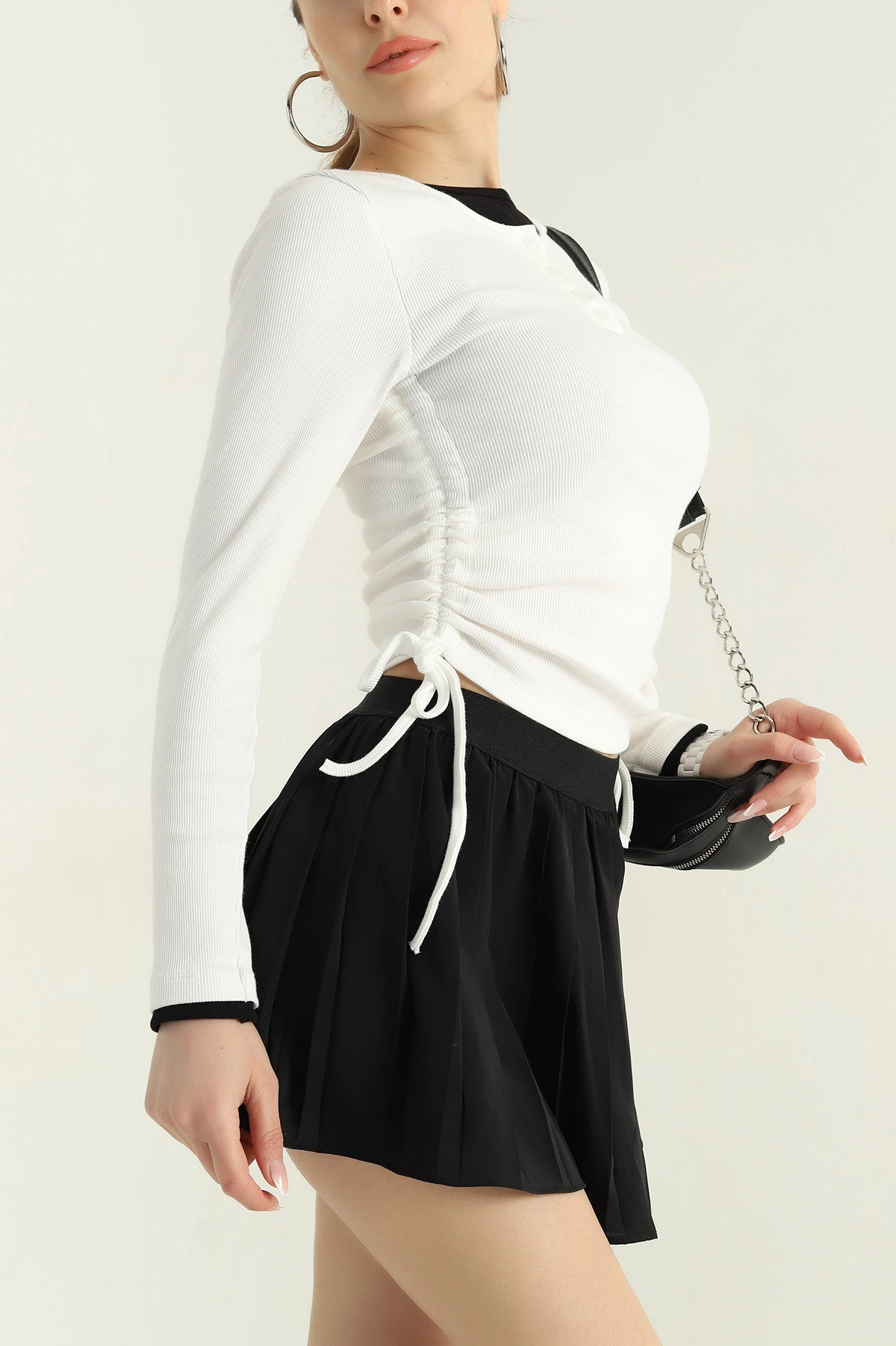 Beyaz Düğmeli Büzgülü Fitilli Kadın Bluz 354130