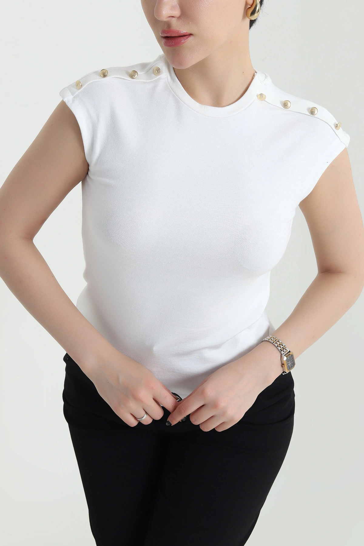 Beyaz Düğmeli Likralı Kadın Bady Bluz 454300
