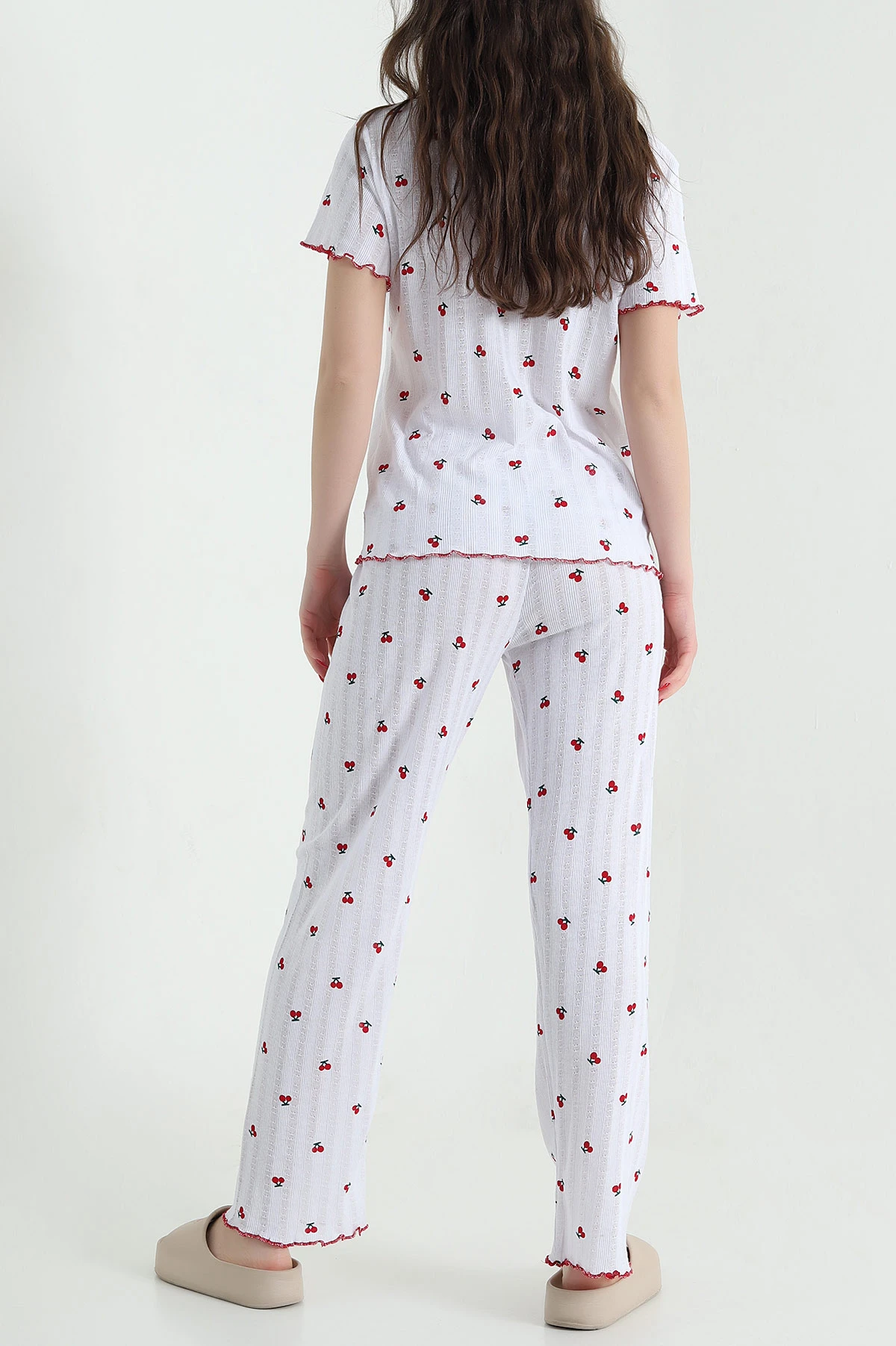 Beyaz Düğmeli Pointel Kadın Pijama Takımı 439040