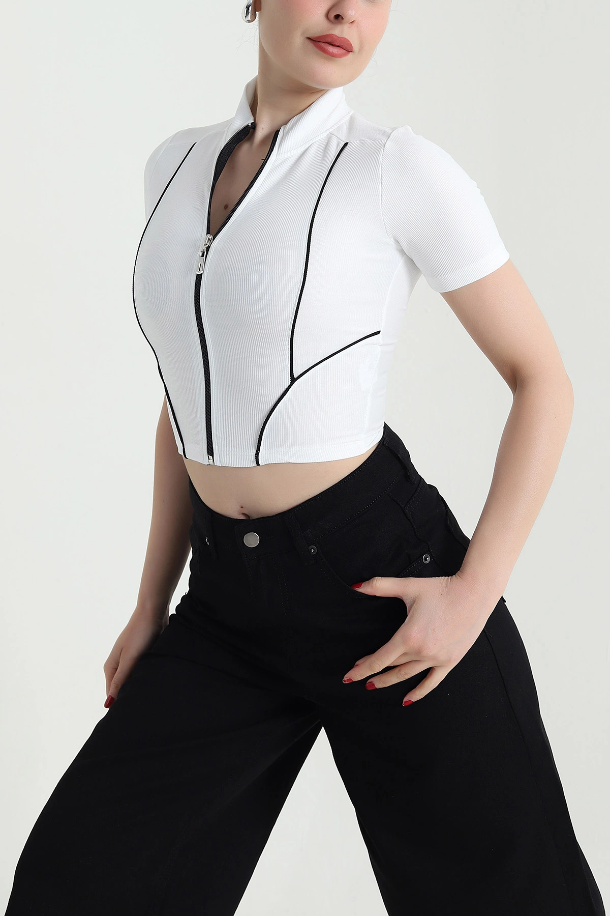 Beyaz Fermuarlı Ottoman Crop 467199