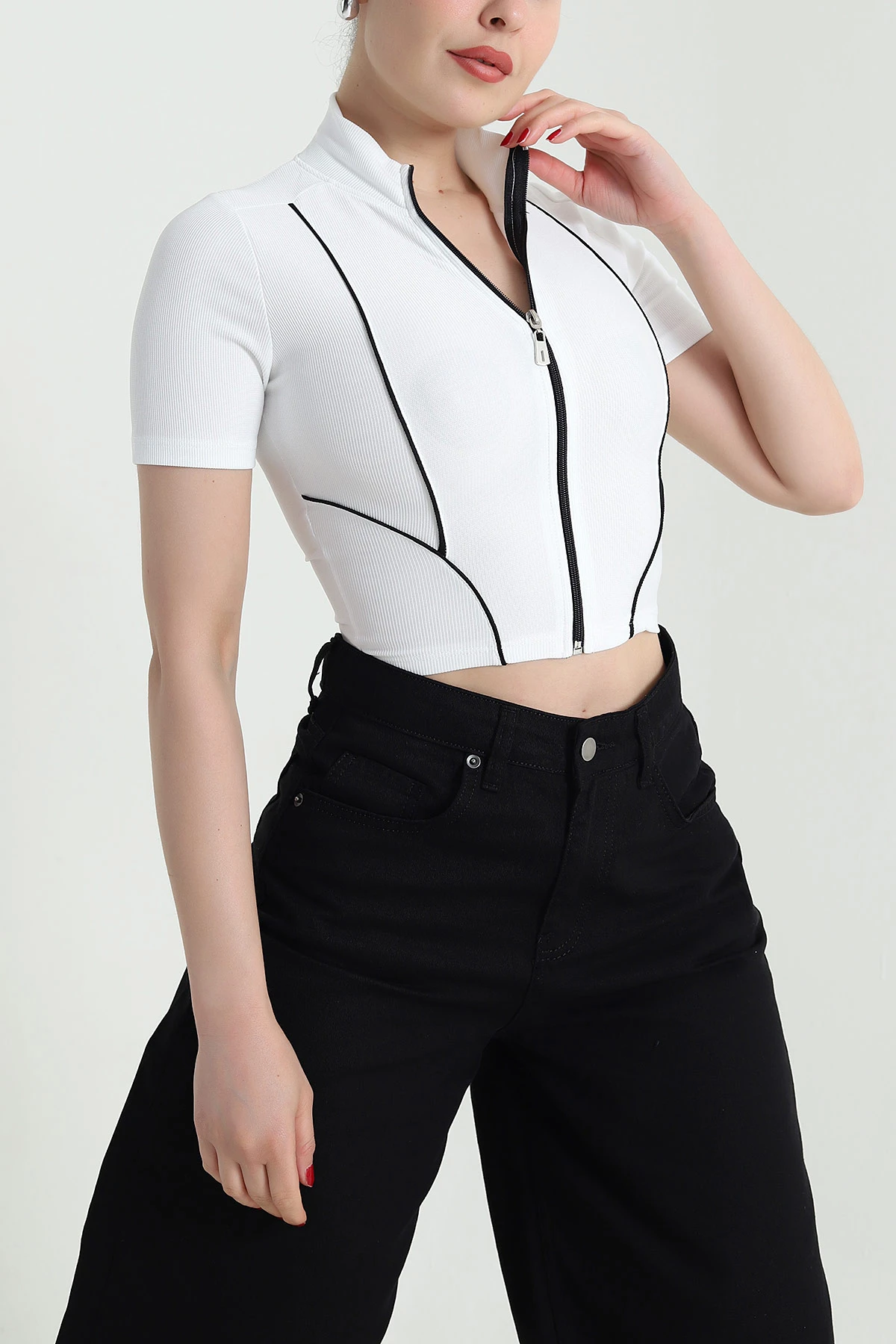 Beyaz Fermuarlı Ottoman Crop 467199