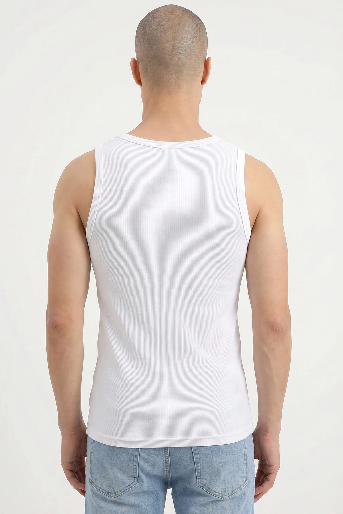 Beyaz Fitilli Likralı Erkek Sporcu Atlet 453844