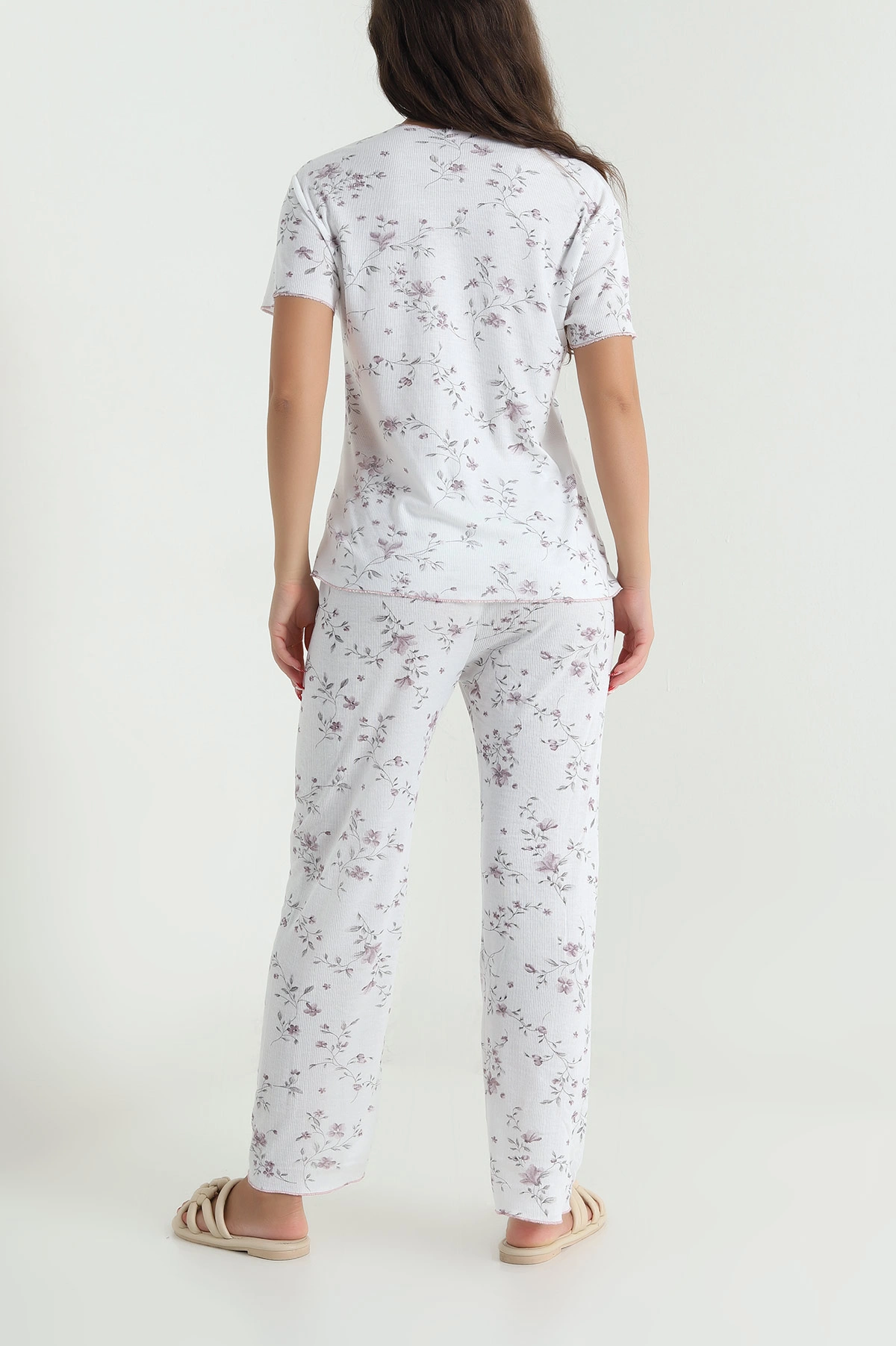 Beyaz Fiyonklu Kaşkorse Kadın Pijama Takımı 476190