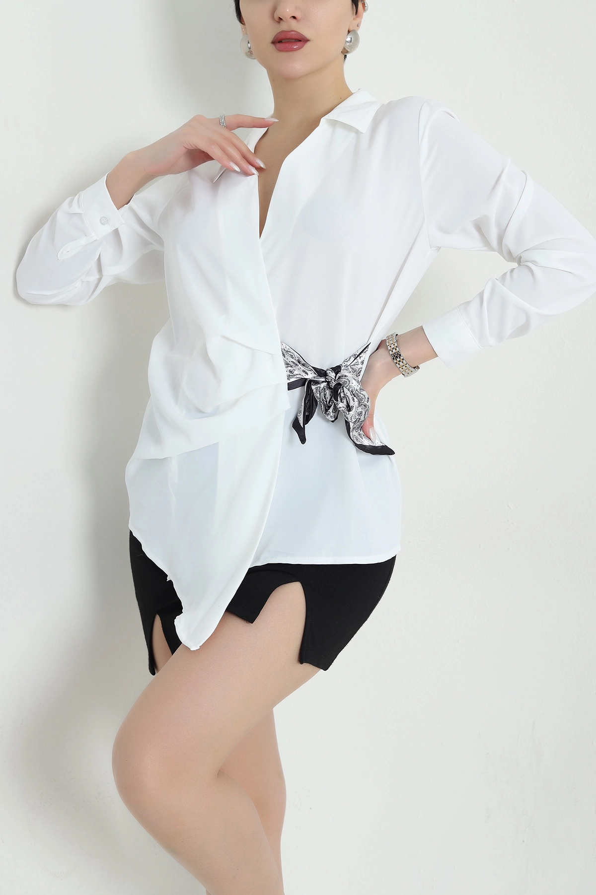 Beyaz Fularlı Kadın Jesica Bluz 443567